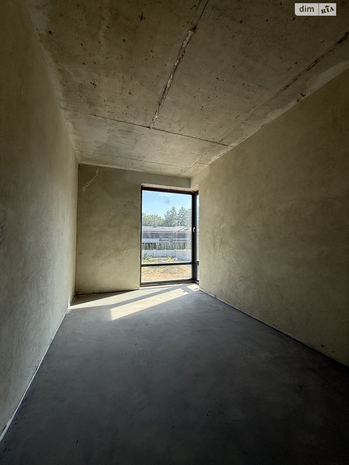 трехэтажный таунхаус, 230 кв. м, кирпич. Продажа в Брюховичах фото 1