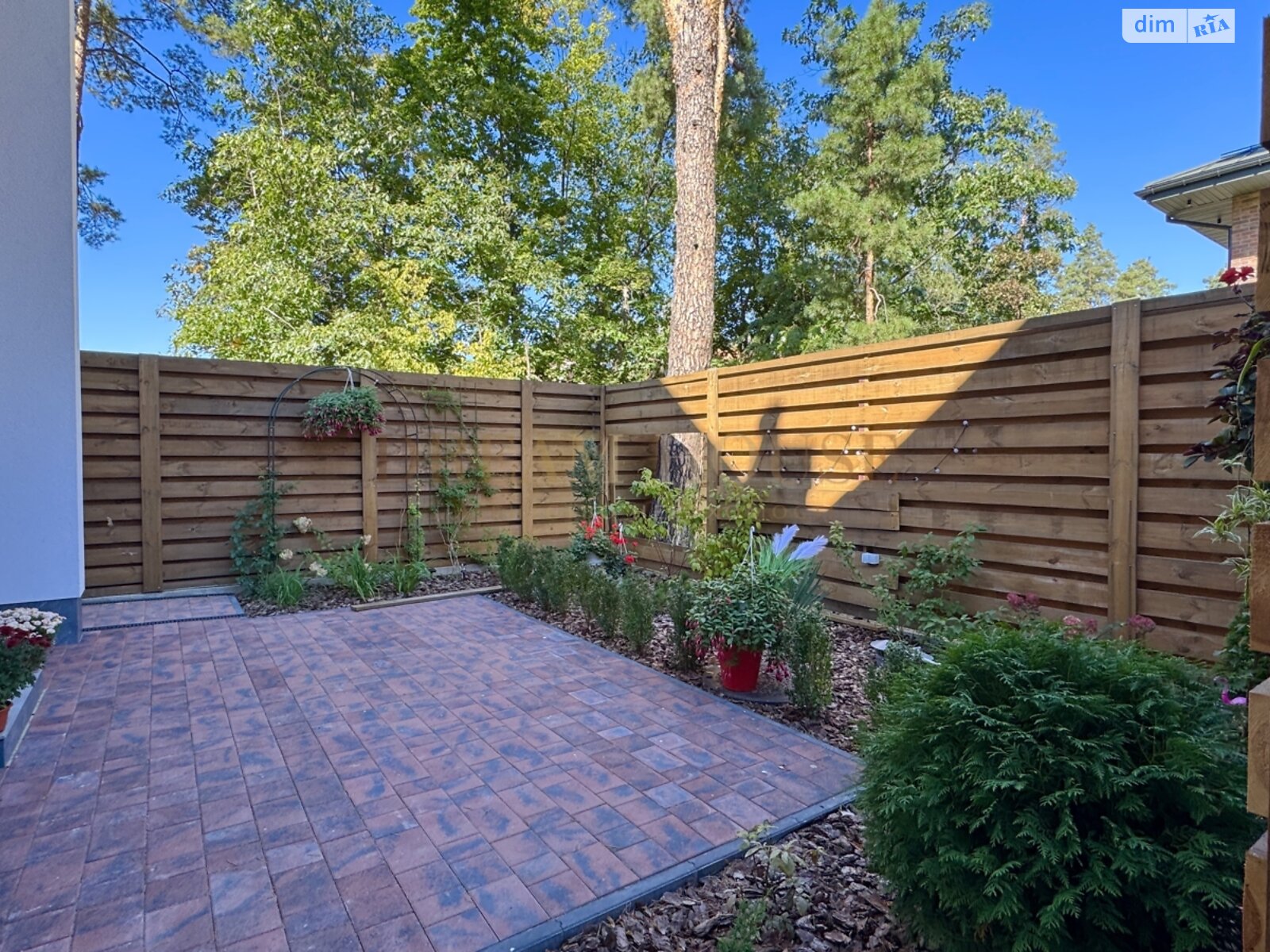 двухэтажный таунхаус, 97.5 кв. м, кирпич. Продажа в Буче район Буча фото 1