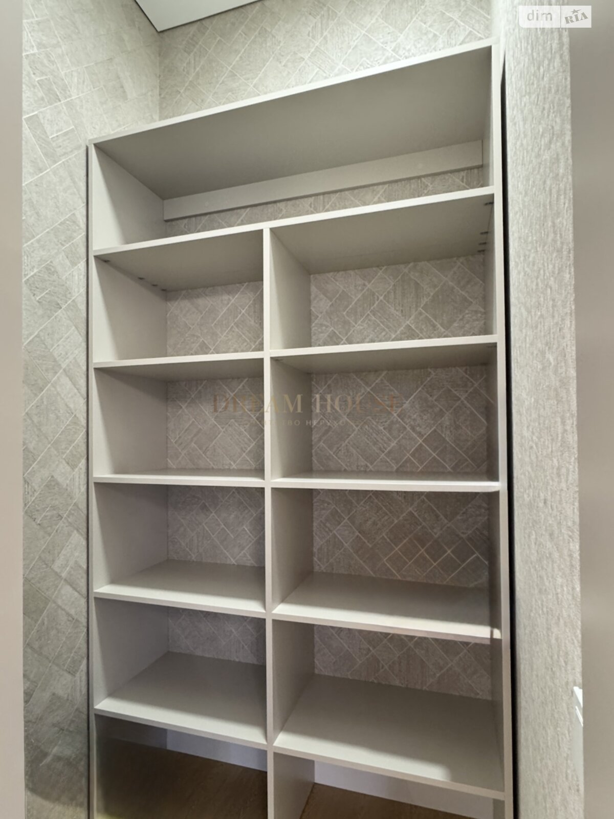 двухэтажный таунхаус, 97.5 кв. м, кирпич. Продажа в Буче район Буча фото 1