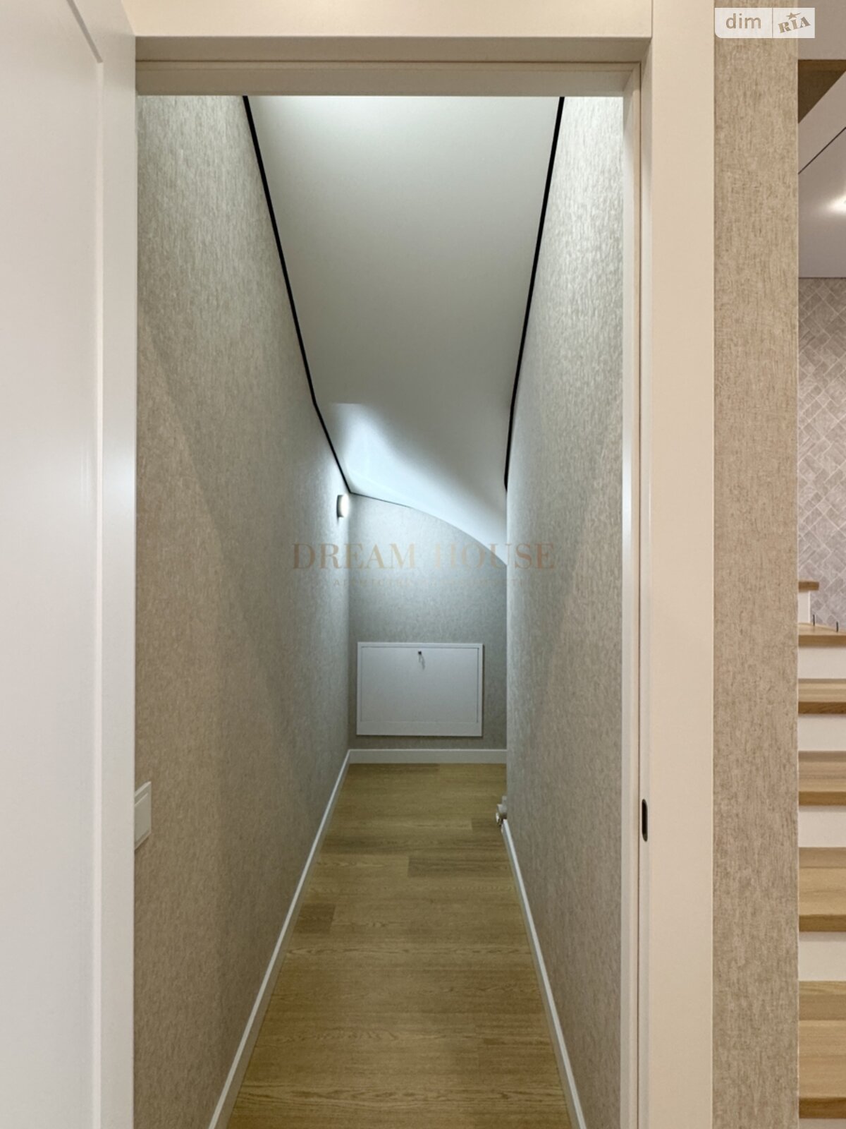 двухэтажный таунхаус, 97.5 кв. м, кирпич. Продажа в Буче район Буча фото 1