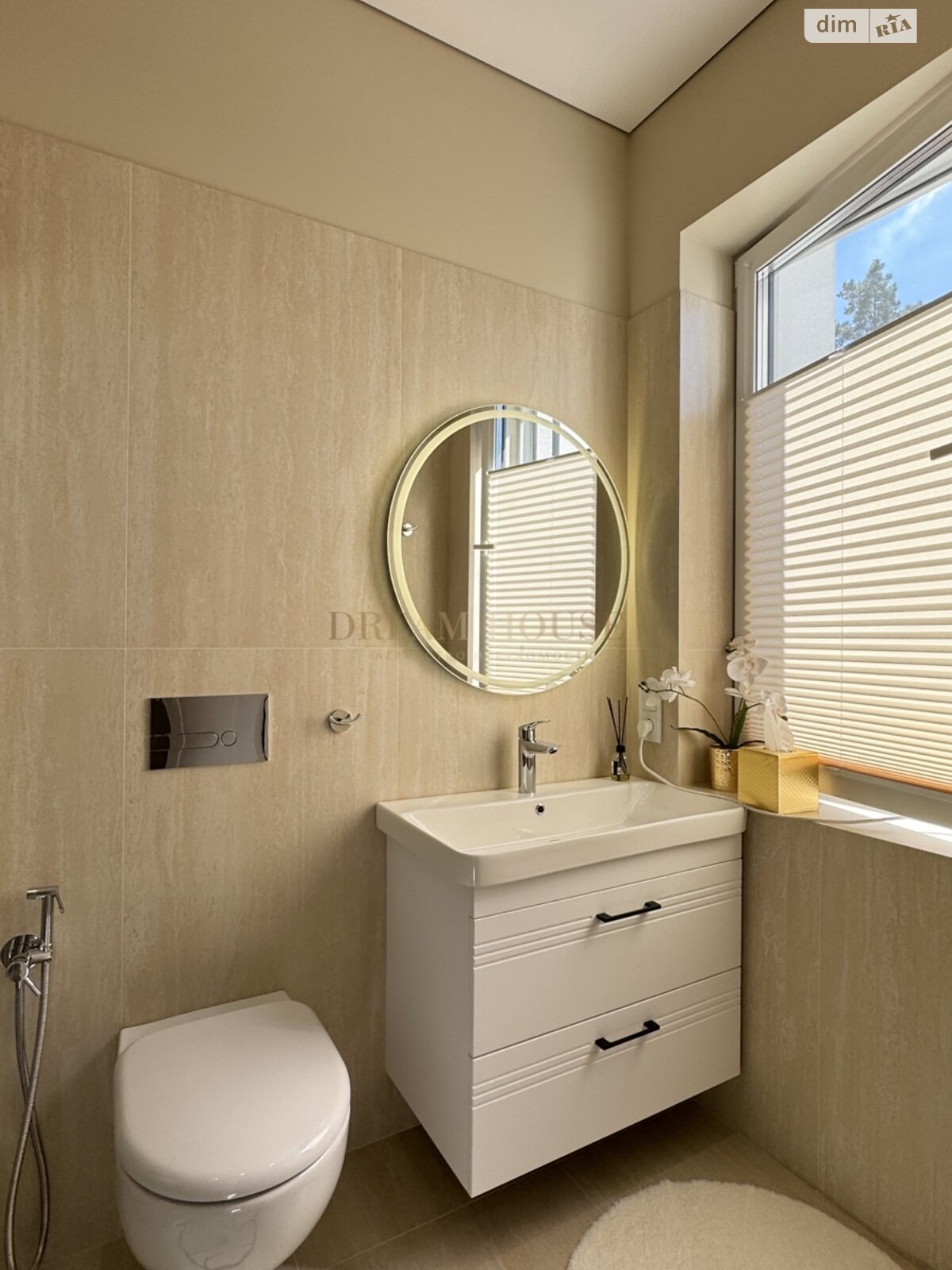 двухэтажный таунхаус, 97.5 кв. м, кирпич. Продажа в Буче район Буча фото 1