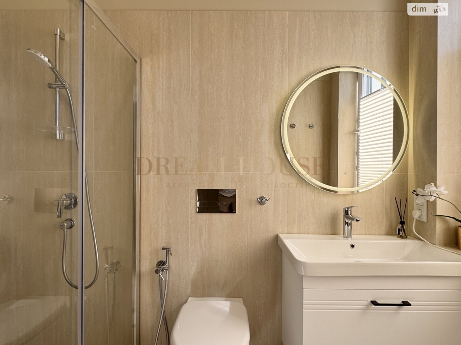 двухэтажный таунхаус, 97.5 кв. м, кирпич. Продажа в Буче район Буча фото 1