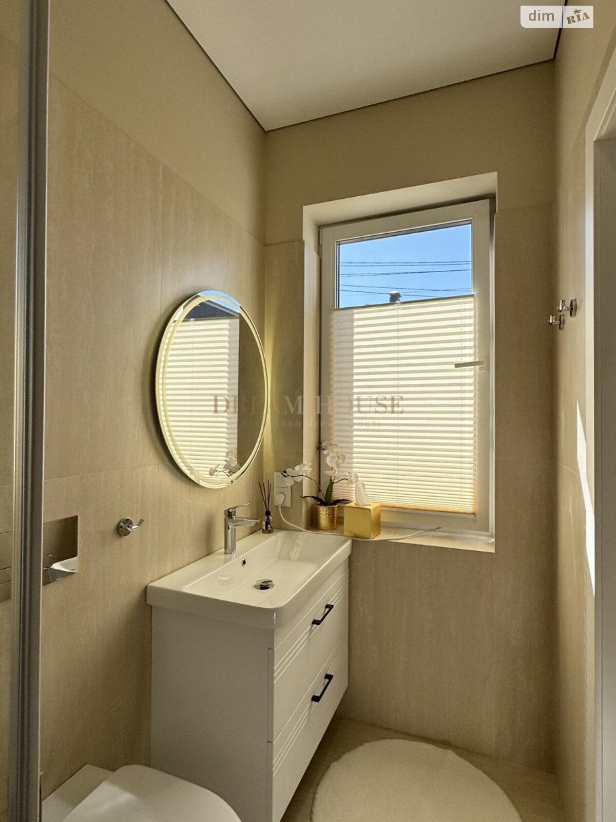 двухэтажный таунхаус, 97.5 кв. м, кирпич. Продажа в Буче район Буча фото 1