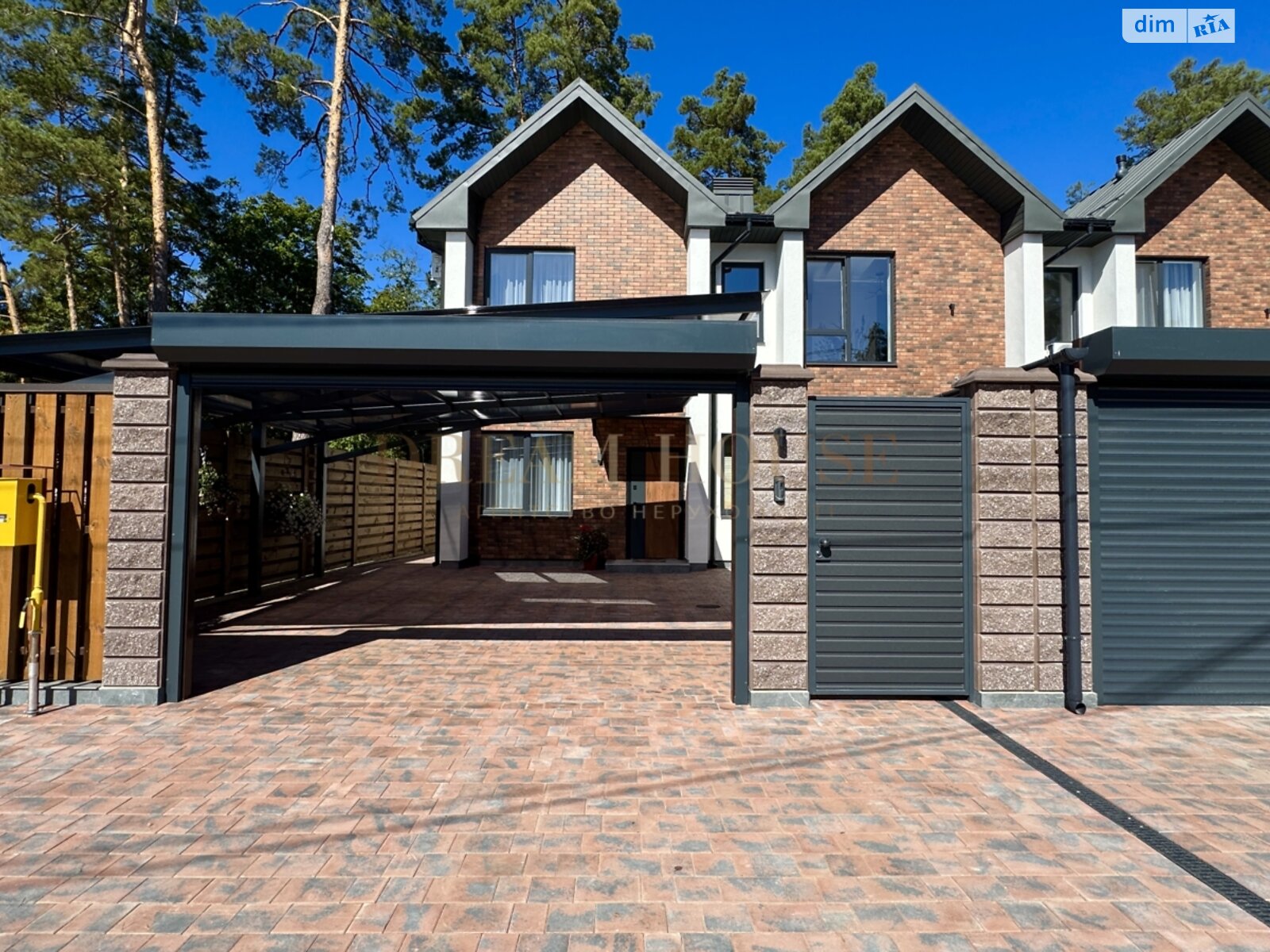 двухэтажный таунхаус, 97.5 кв. м, кирпич. Продажа в Буче район Буча фото 1