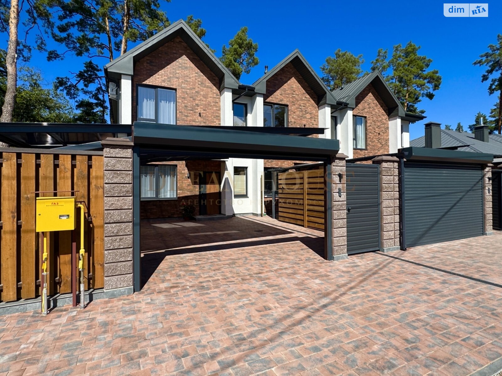 двухэтажный таунхаус, 97.5 кв. м, кирпич. Продажа в Буче район Буча фото 1