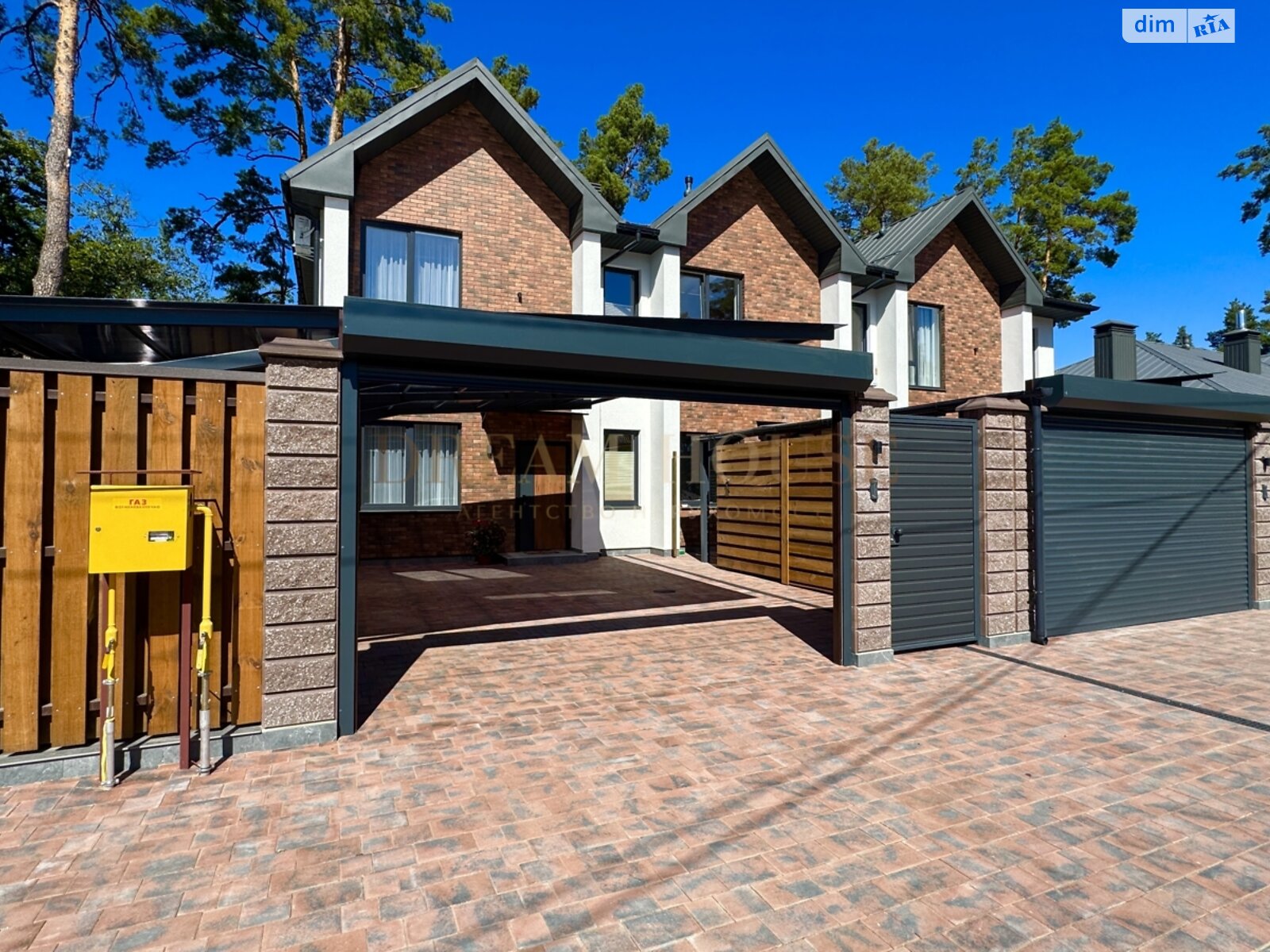 двухэтажный таунхаус, 97.5 кв. м, кирпич. Продажа в Буче район Буча фото 1