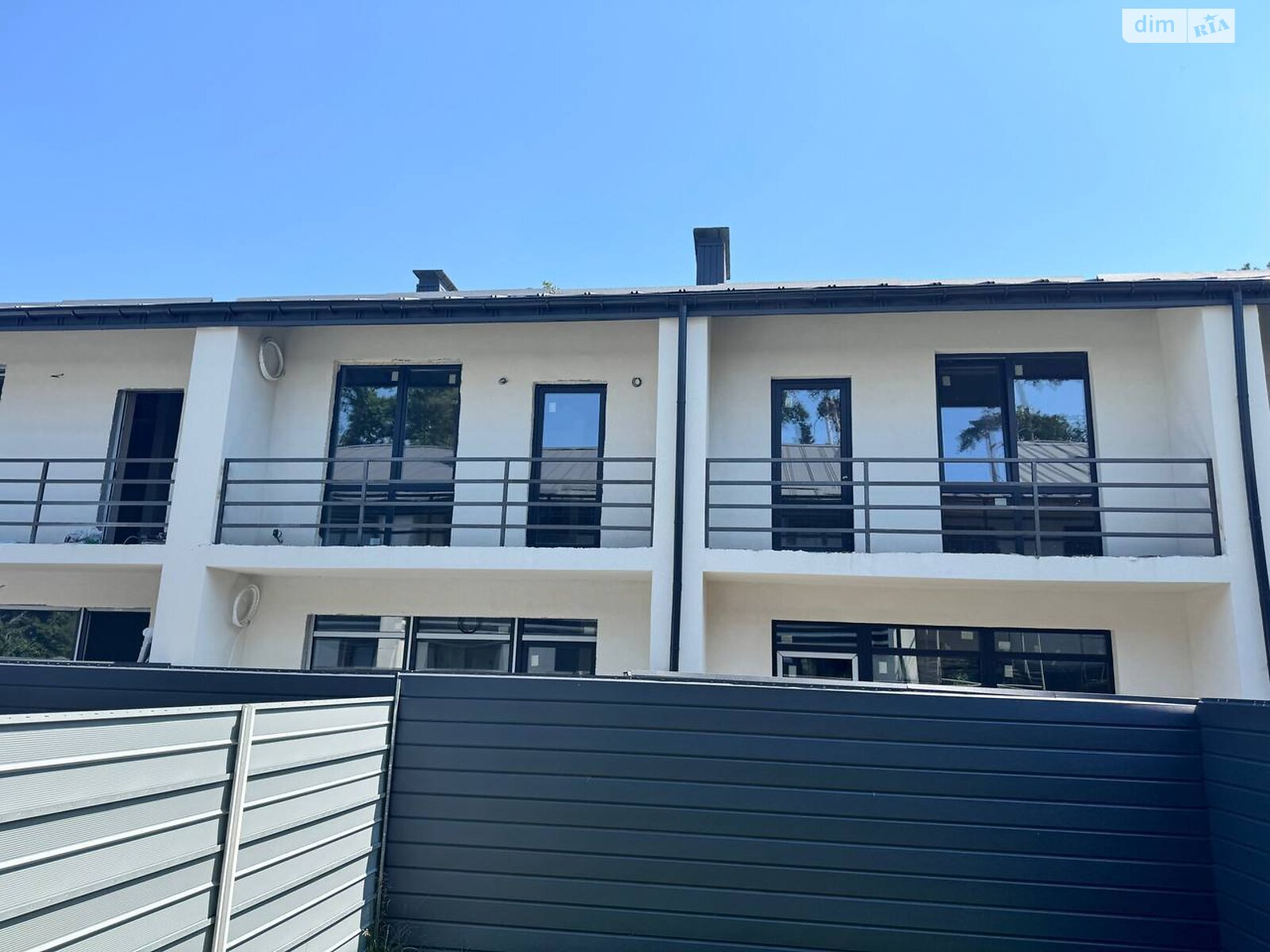 двухэтажный таунхаус, 104 кв. м, керамический блок. Продажа в Буче район Буча фото 1