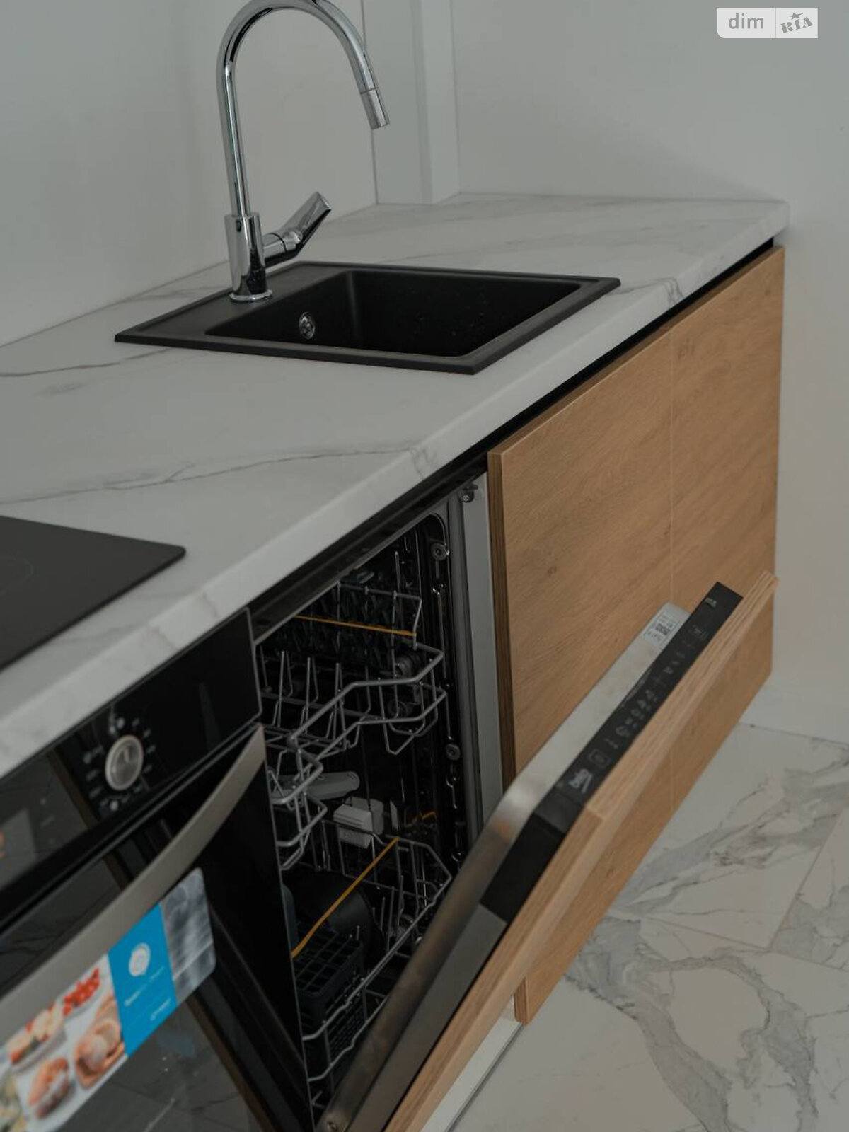 двухэтажный таунхаус, 100 кв. м, газобетон. Продажа в Буче район Буча фото 1 двухэтажный таунхаус, 100 кв. м, газобетон. Продажа в Буче район Буча фото 1