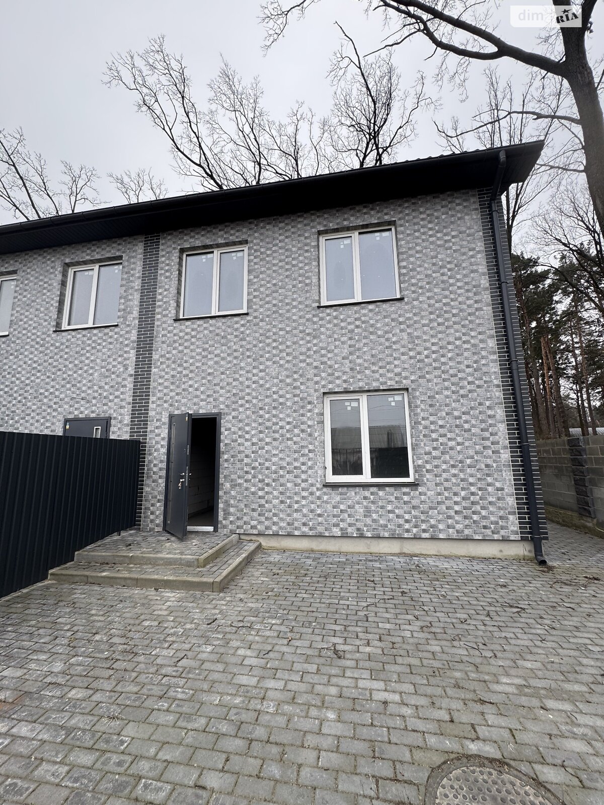 двухэтажный таунхаус, 106 кв. м, газобетон. Продажа в Буче район Буча фото 1 двухэтажный таунхаус, 106 кв. м, газобетон. Продажа в Буче район Буча фото 1