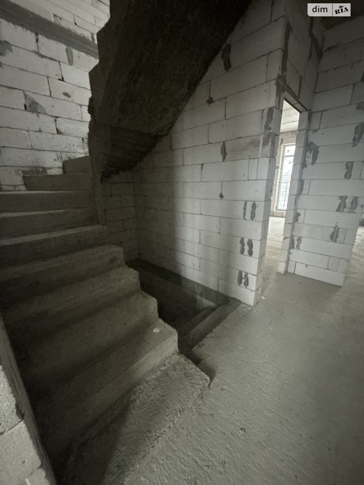 двухэтажный таунхаус, 118.9 кв. м, пеноблок. Продажа в Буче район Буча фото 1