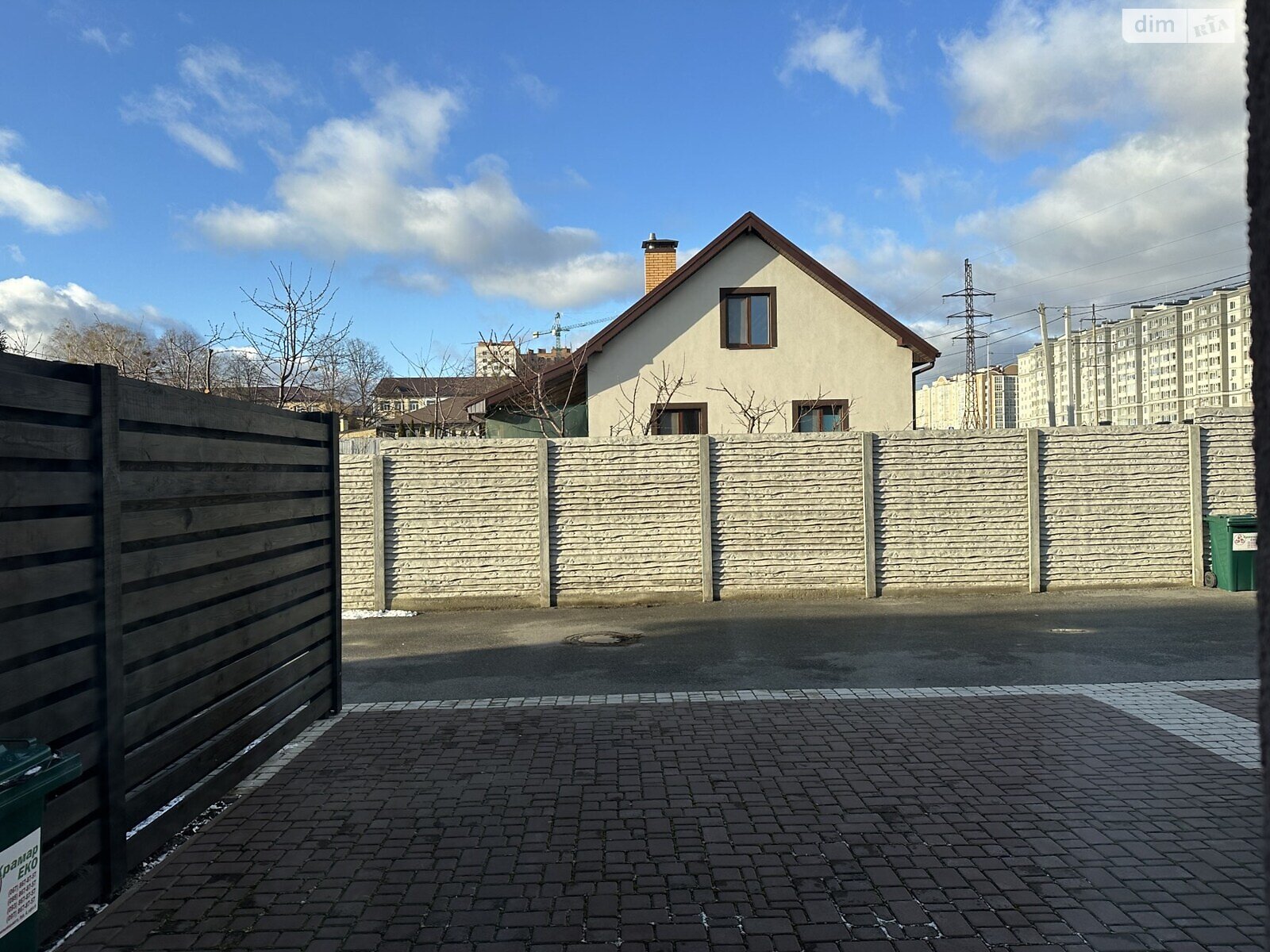 двухэтажный таунхаус, 88.2 кв. м, кирпич. Продажа в Буче район Буча фото 1 двухэтажный таунхаус, 88.2 кв. м, кирпич. Продажа в Буче район Буча фото 1