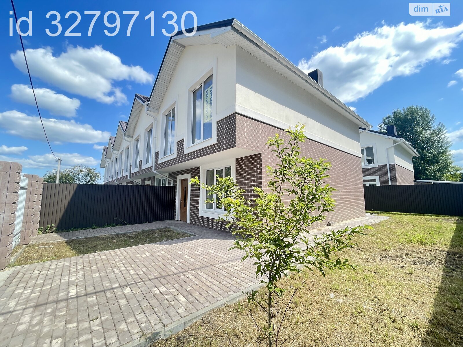 двухэтажный таунхаус, 93 кв. м, кирпич. Продажа в Буче район Буча фото 1