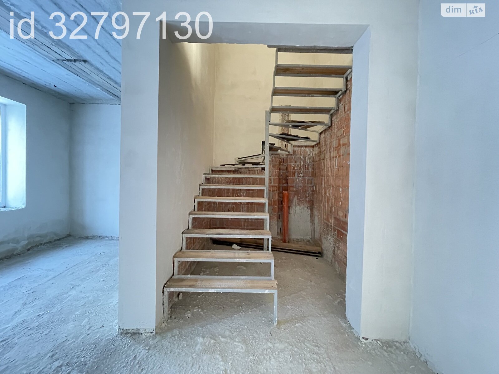 двухэтажный таунхаус, 93 кв. м, кирпич. Продажа в Буче район Буча фото 1