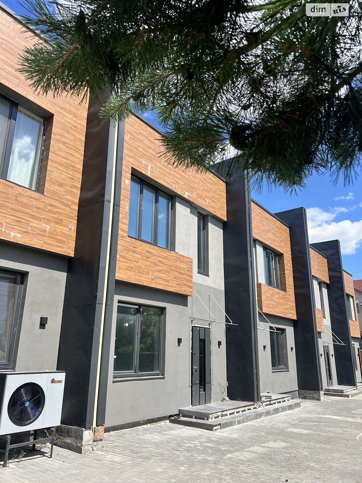 двоповерховий таунхаус, 106.6 кв. м, цегла. Продаж в Бучі, район Буча фото 1 двоповерховий таунхаус, 106.6 кв. м, цегла. Продаж в Бучі, район Буча фото 1
