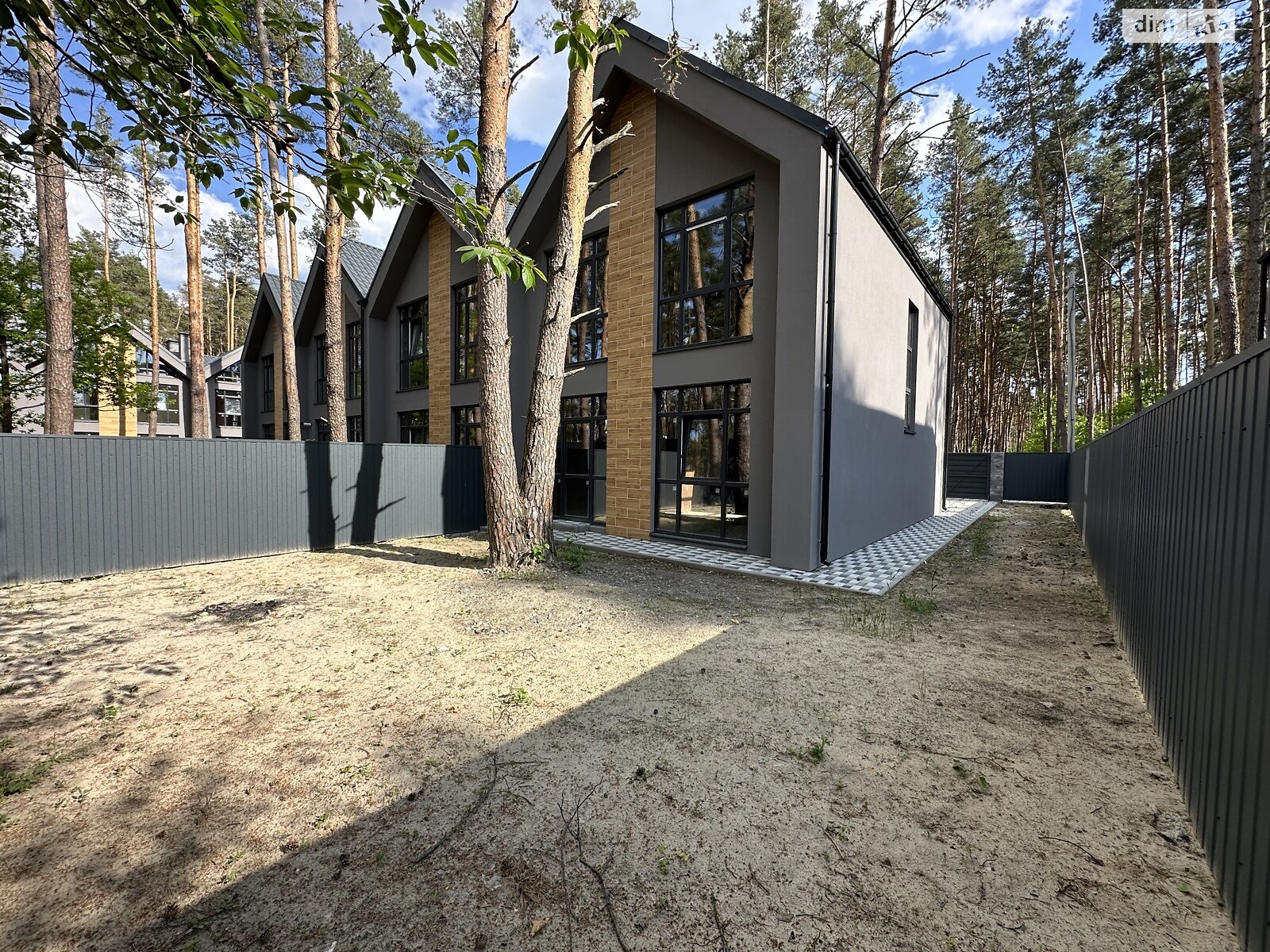 двоповерховий таунхаус, 100 кв. м, кирпич. Продаж в Бучі, район Буча фото 1 двоповерховий таунхаус, 100 кв. м, кирпич. Продаж в Бучі, район Буча фото 1