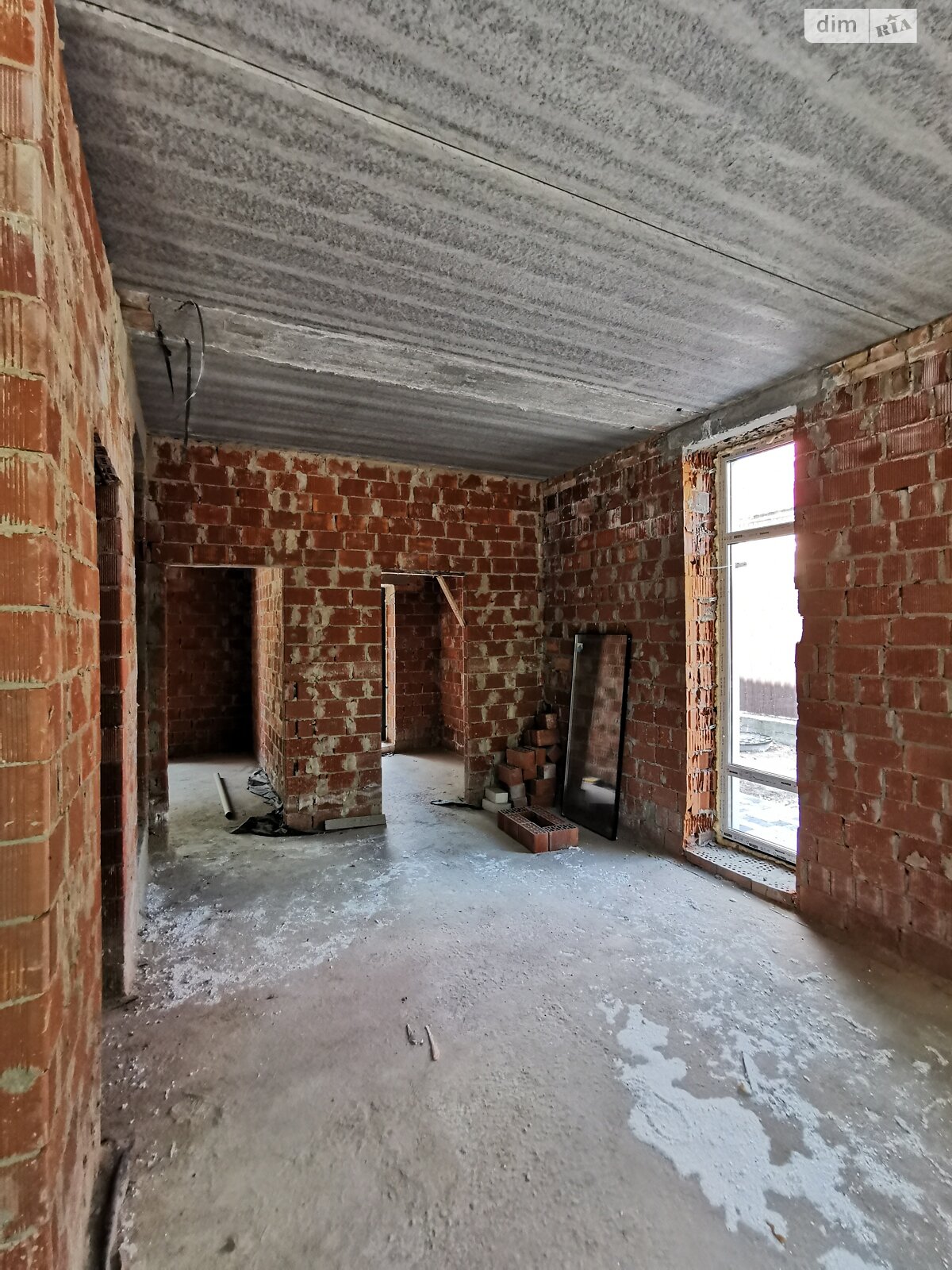 двухэтажный таунхаус, 115 кв. м, кирпич. Продажа в Буче район Буча фото 1 двухэтажный таунхаус, 115 кв. м, кирпич. Продажа в Буче район Буча фото 1