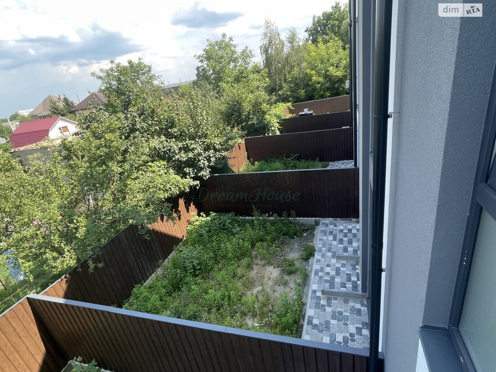 двухэтажный таунхаус, 111.8 кв. м, кирпич. Продажа в Буче район Буча фото 1 двухэтажный таунхаус, 111.8 кв. м, кирпич. Продажа в Буче район Буча фото 1