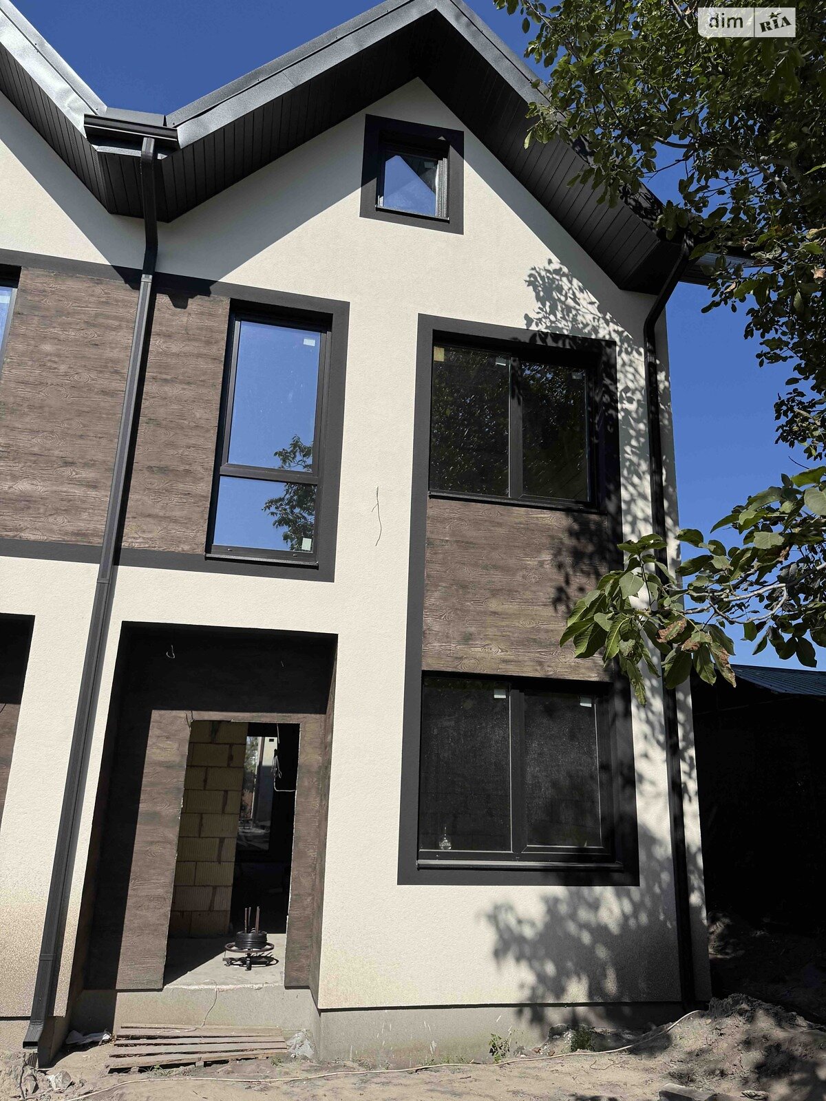 двоповерховий таунхаус, 110 кв. м, кирпич. Продаж в Бучі, район Буча фото 1 двоповерховий таунхаус, 110 кв. м, кирпич. Продаж в Бучі, район Буча фото 1