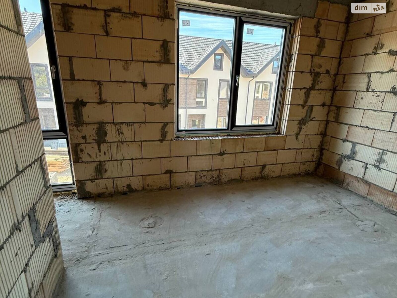 двухэтажный таунхаус, 84 кв. м, кирпич. Продажа в Буче район Буча фото 1 двухэтажный таунхаус, 84 кв. м, кирпич. Продажа в Буче район Буча фото 1