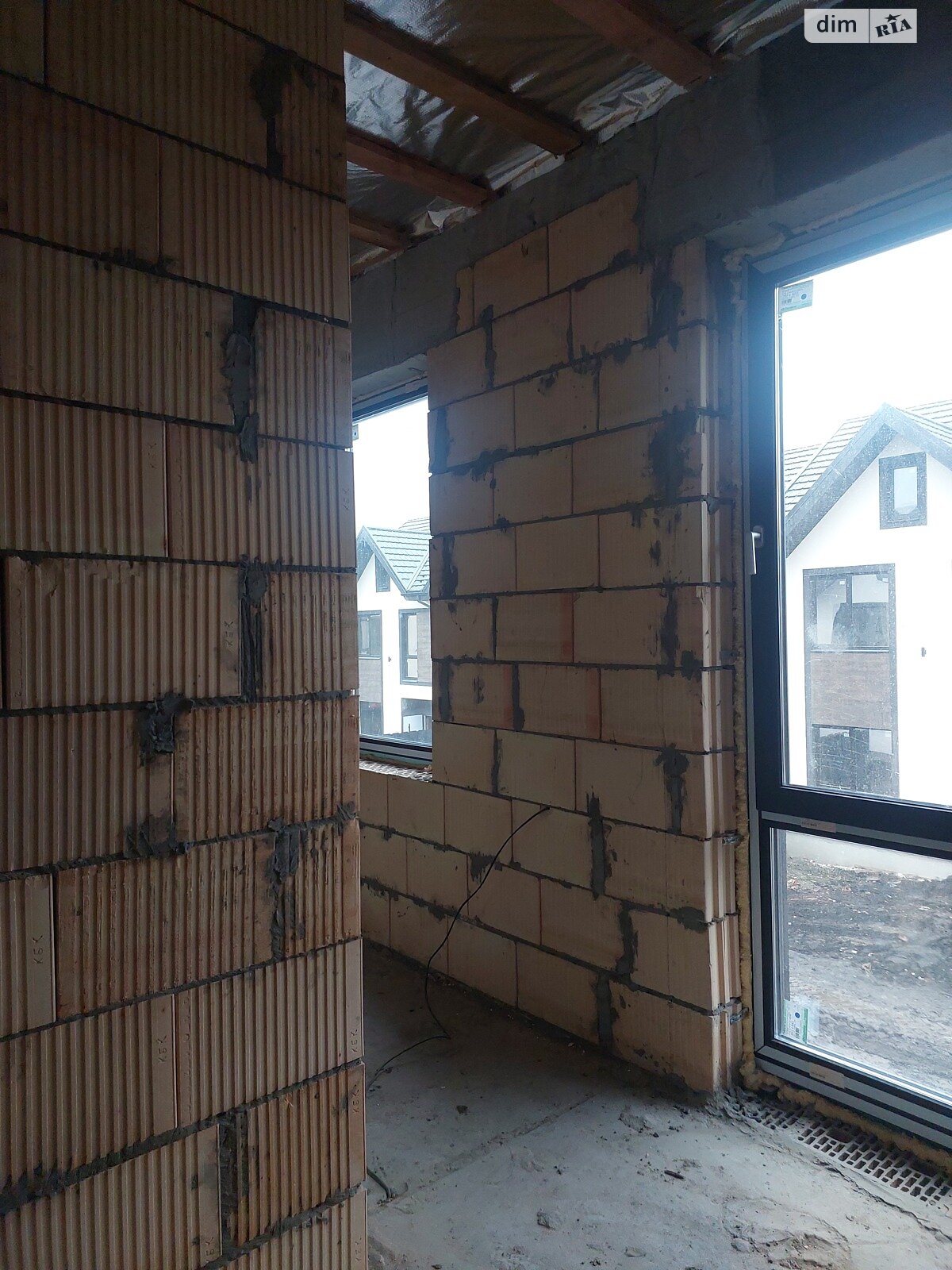 двухэтажный таунхаус, 90 кв. м, кирпич. Продажа в Буче район Буча фото 1 двухэтажный таунхаус, 90 кв. м, кирпич. Продажа в Буче район Буча фото 1