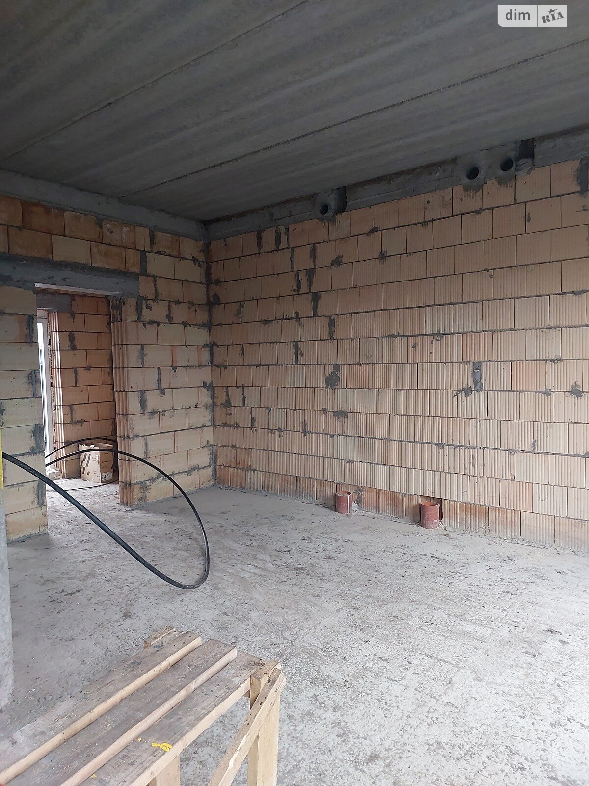 двухэтажный таунхаус, 90 кв. м, кирпич. Продажа в Буче район Буча фото 1 двухэтажный таунхаус, 90 кв. м, кирпич. Продажа в Буче район Буча фото 1