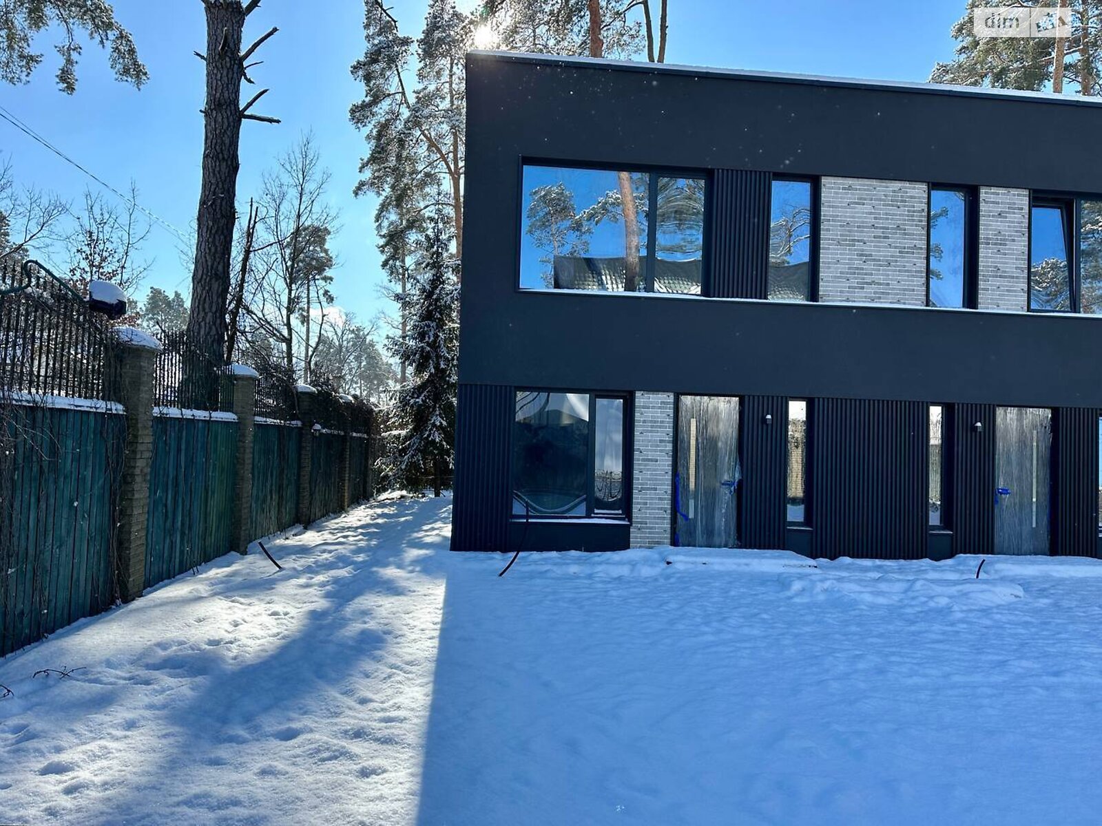 двоповерховий таунхаус, 100 кв. м, кирпич. Продаж в Бучі, район Буча фото 1 двоповерховий таунхаус, 100 кв. м, кирпич. Продаж в Бучі, район Буча фото 1