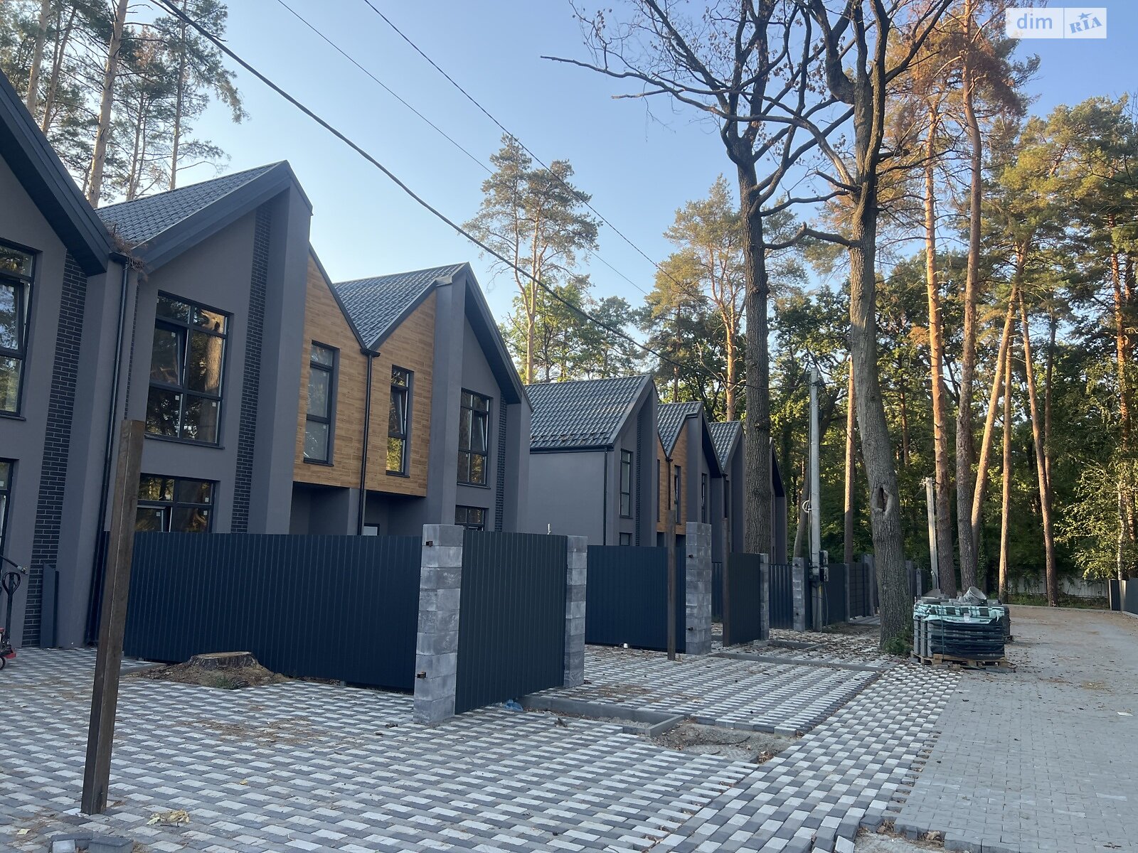 двухэтажный таунхаус, 100 кв. м, кирпич. Продажа в Буче район Буча фото 1 двухэтажный таунхаус, 100 кв. м, кирпич. Продажа в Буче район Буча фото 1