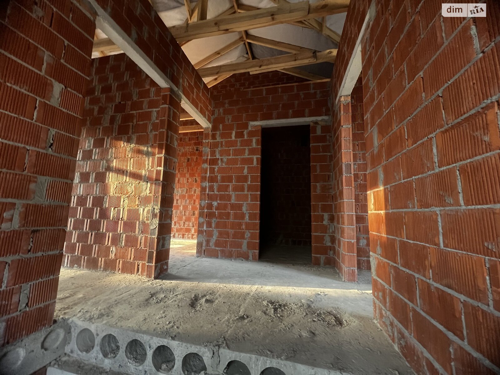 двухэтажный таунхаус, 100 кв. м, кирпич. Продажа в Буче район Буча фото 1 двухэтажный таунхаус, 100 кв. м, кирпич. Продажа в Буче район Буча фото 1