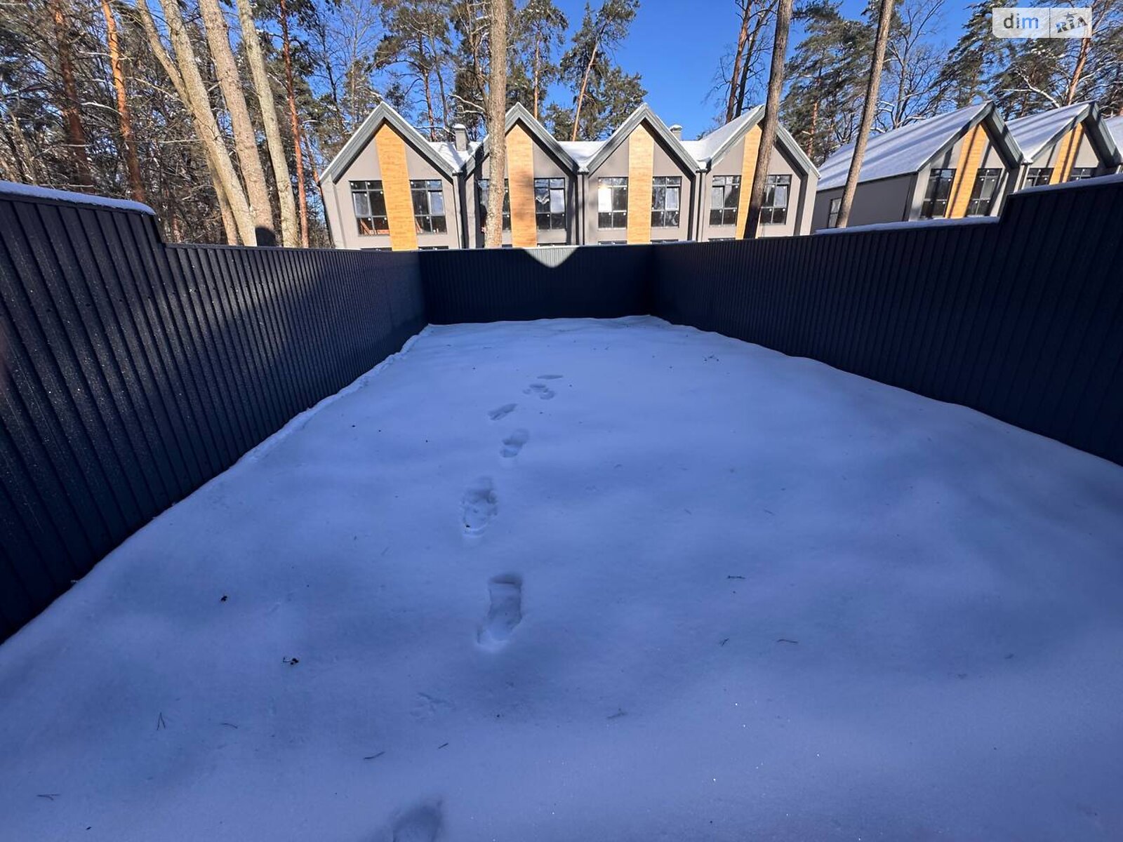 двухэтажный таунхаус, 105 кв. м, кирпич. Продажа в Буче район Буча фото 1 двухэтажный таунхаус, 105 кв. м, кирпич. Продажа в Буче район Буча фото 1