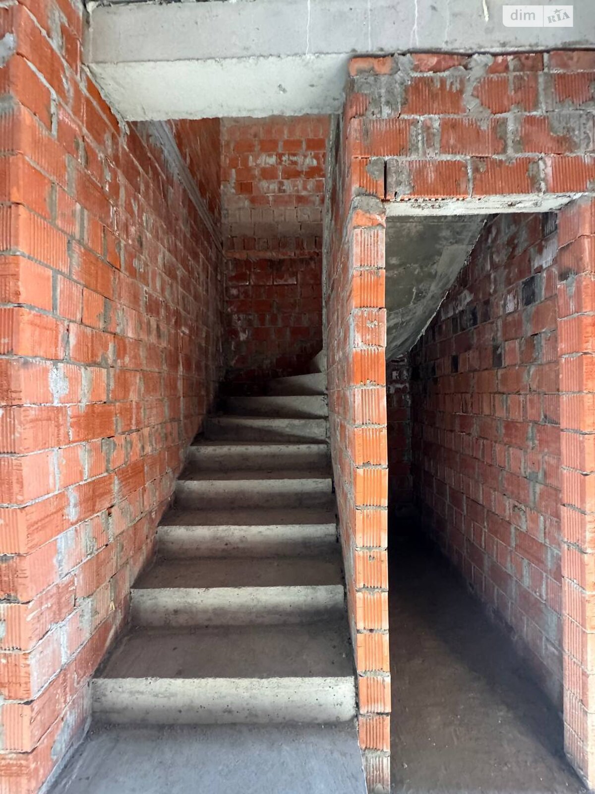 двухэтажный таунхаус, 105 кв. м, кирпич. Продажа в Буче район Буча фото 1 двухэтажный таунхаус, 105 кв. м, кирпич. Продажа в Буче район Буча фото 1