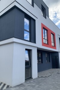 трехэтажный таунхаус, 180 кв. м, кирпич. Продажа в Буче район Буча фото 2