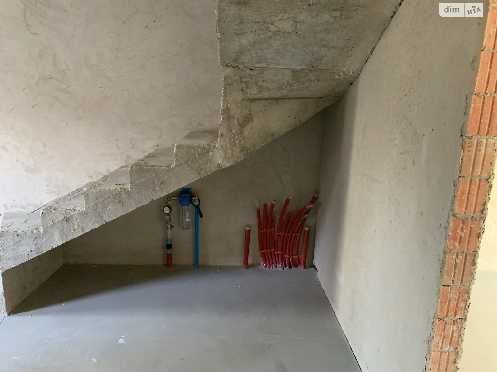 трехэтажный таунхаус, 180 кв. м, кирпич. Продажа в Буче район Буча фото 1