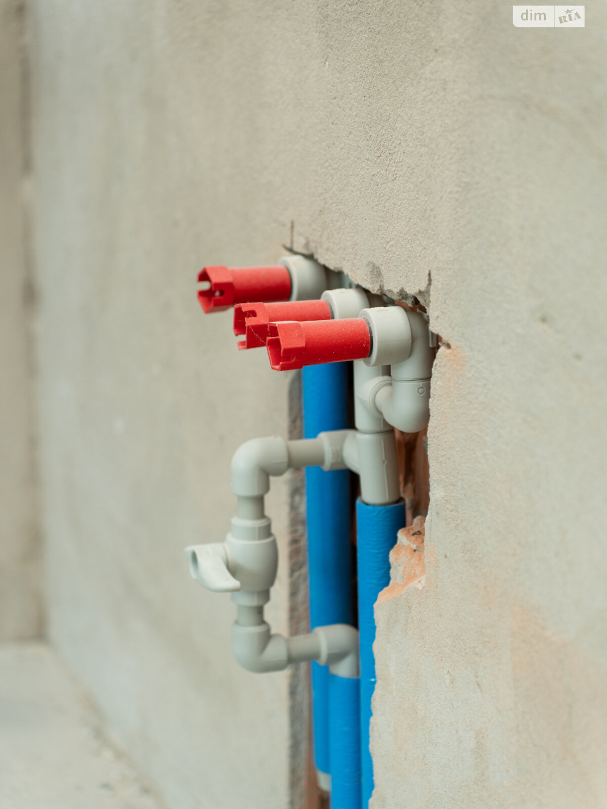 трехэтажный таунхаус, 180 кв. м, пеноблок. Продажа в Буче район Буча фото 1