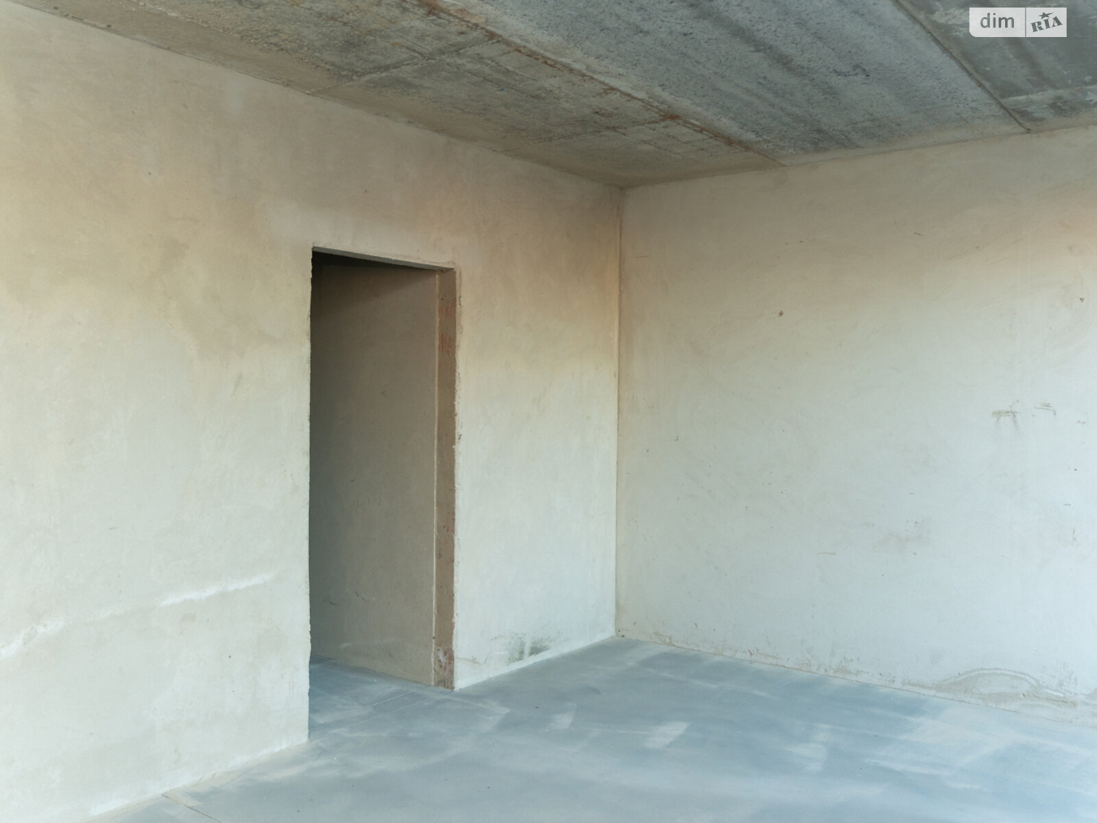 трехэтажный таунхаус, 180 кв. м, пеноблок. Продажа в Буче район Буча фото 1