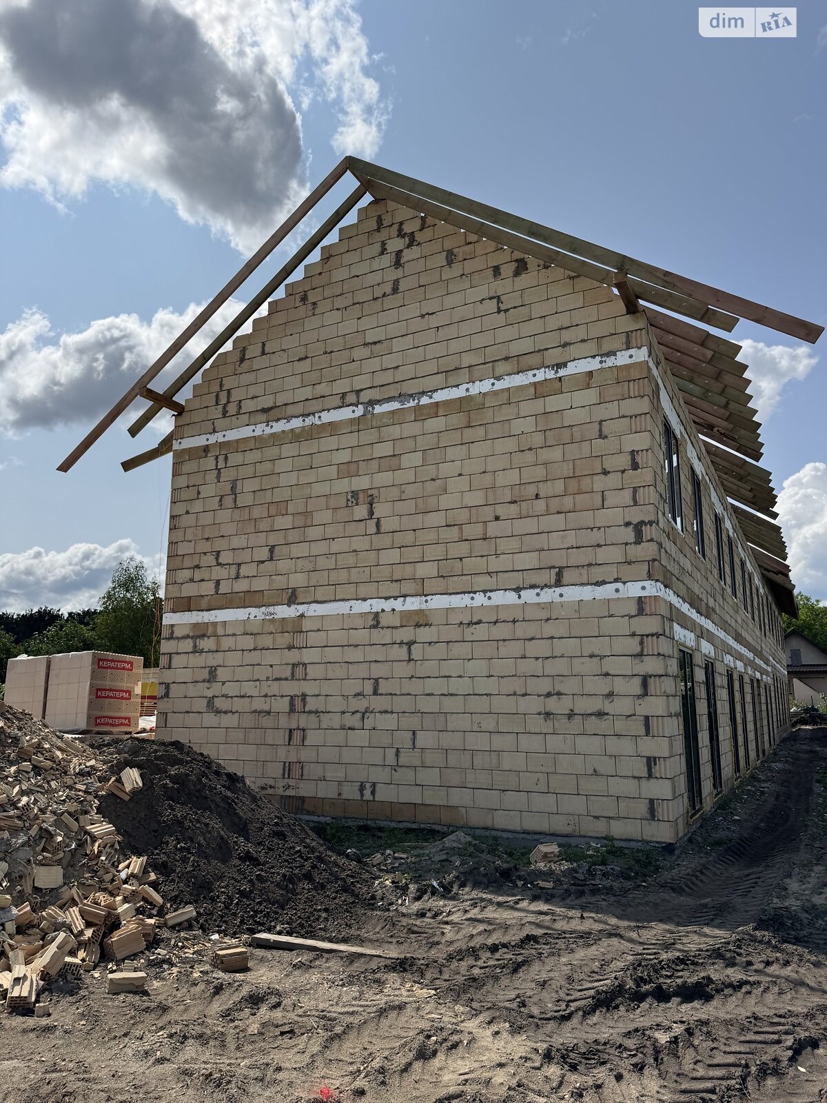двухэтажный таунхаус, 82 кв. м, керамический блок. Продажа в Буче район Буча фото 1 двухэтажный таунхаус, 82 кв. м, керамический блок. Продажа в Буче район Буча фото 1