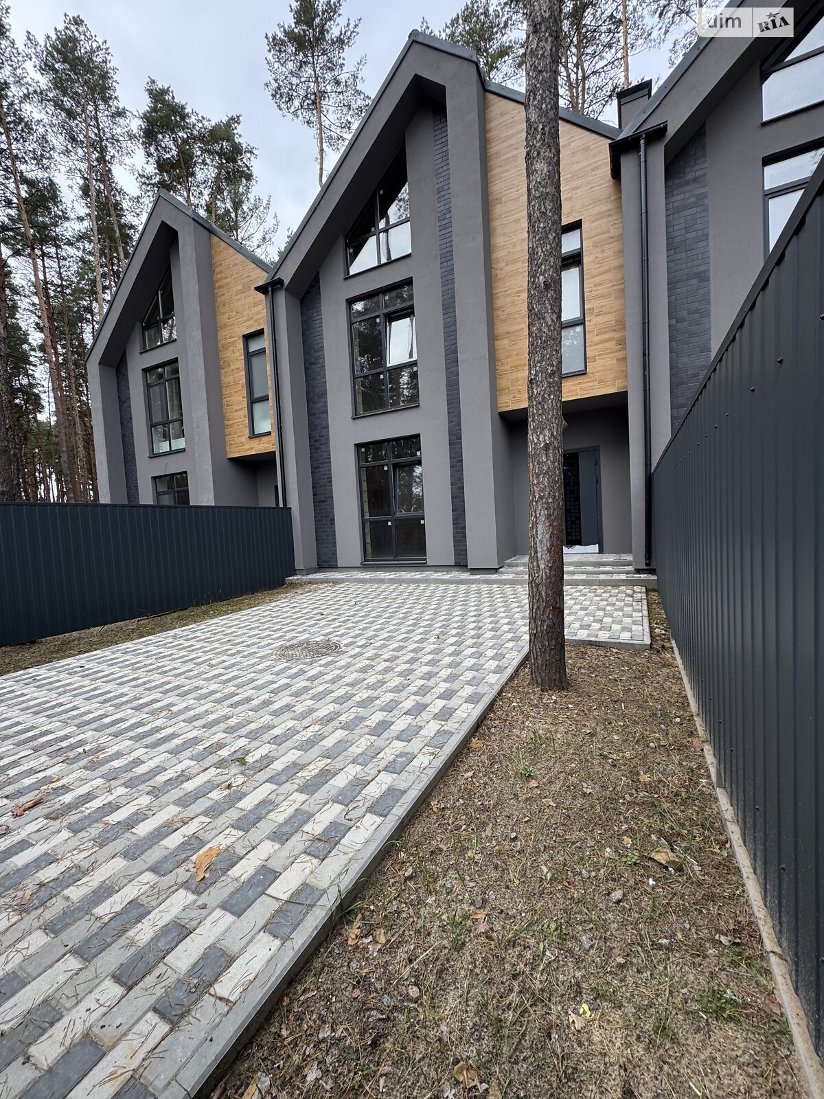 двоповерховий таунхаус, 125 кв. м, керамічна цегла. Продаж у Бучі фото 1