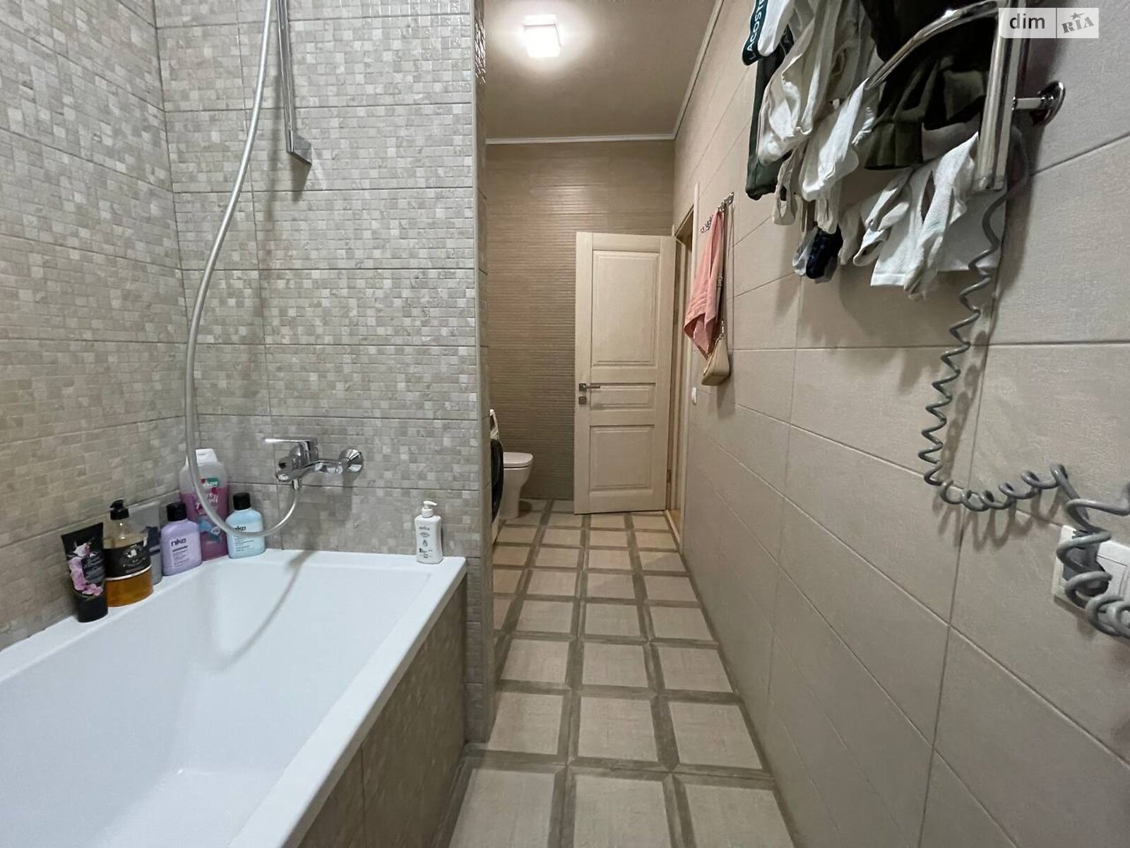 двоповерховий таунхаус без меблів, 146 кв. м, керамический блок. Продаж у Бучі фото 1