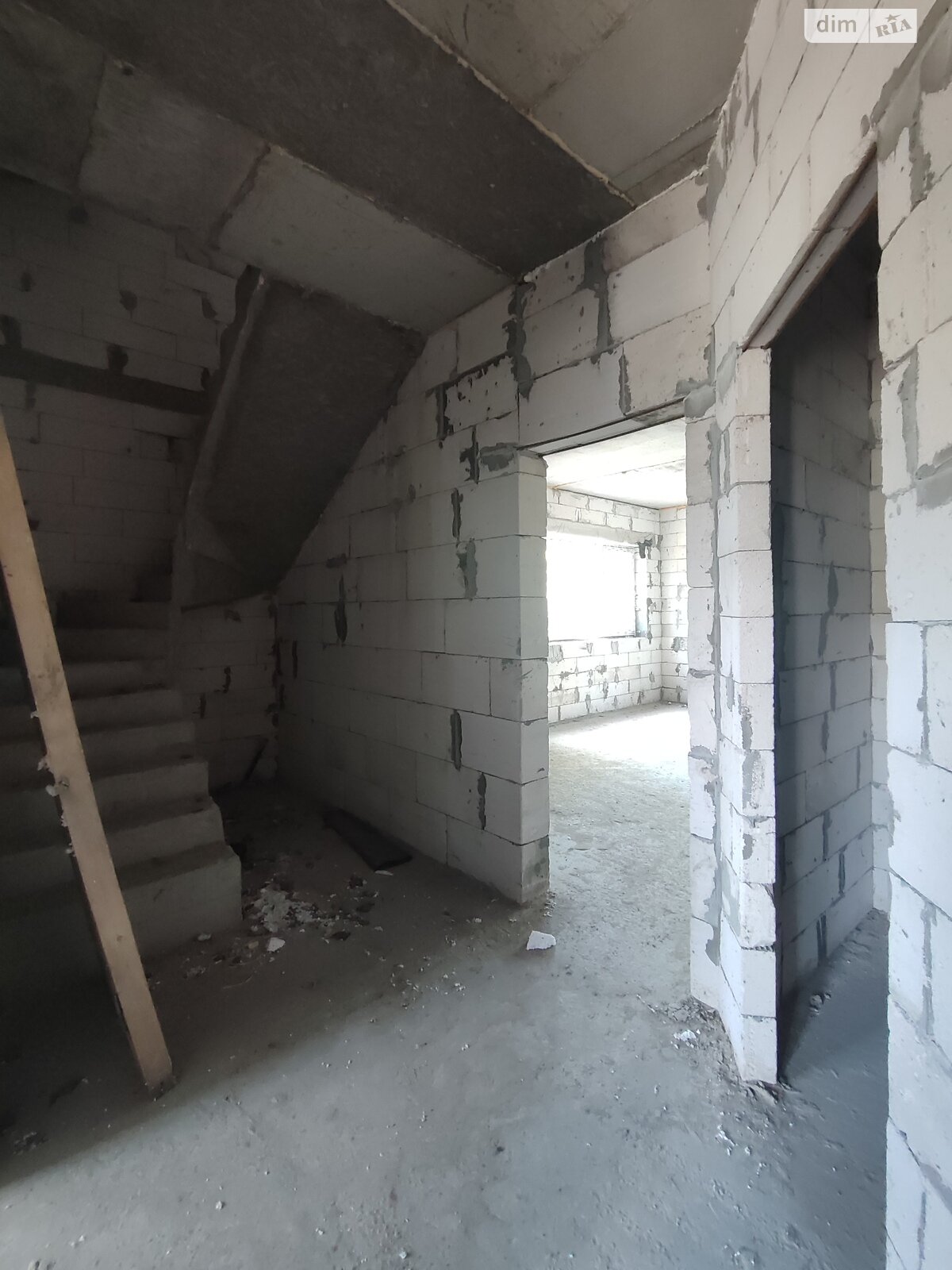 двухэтажный таунхаус, 130 кв. м, газобетон. Продажа в Буче фото 1