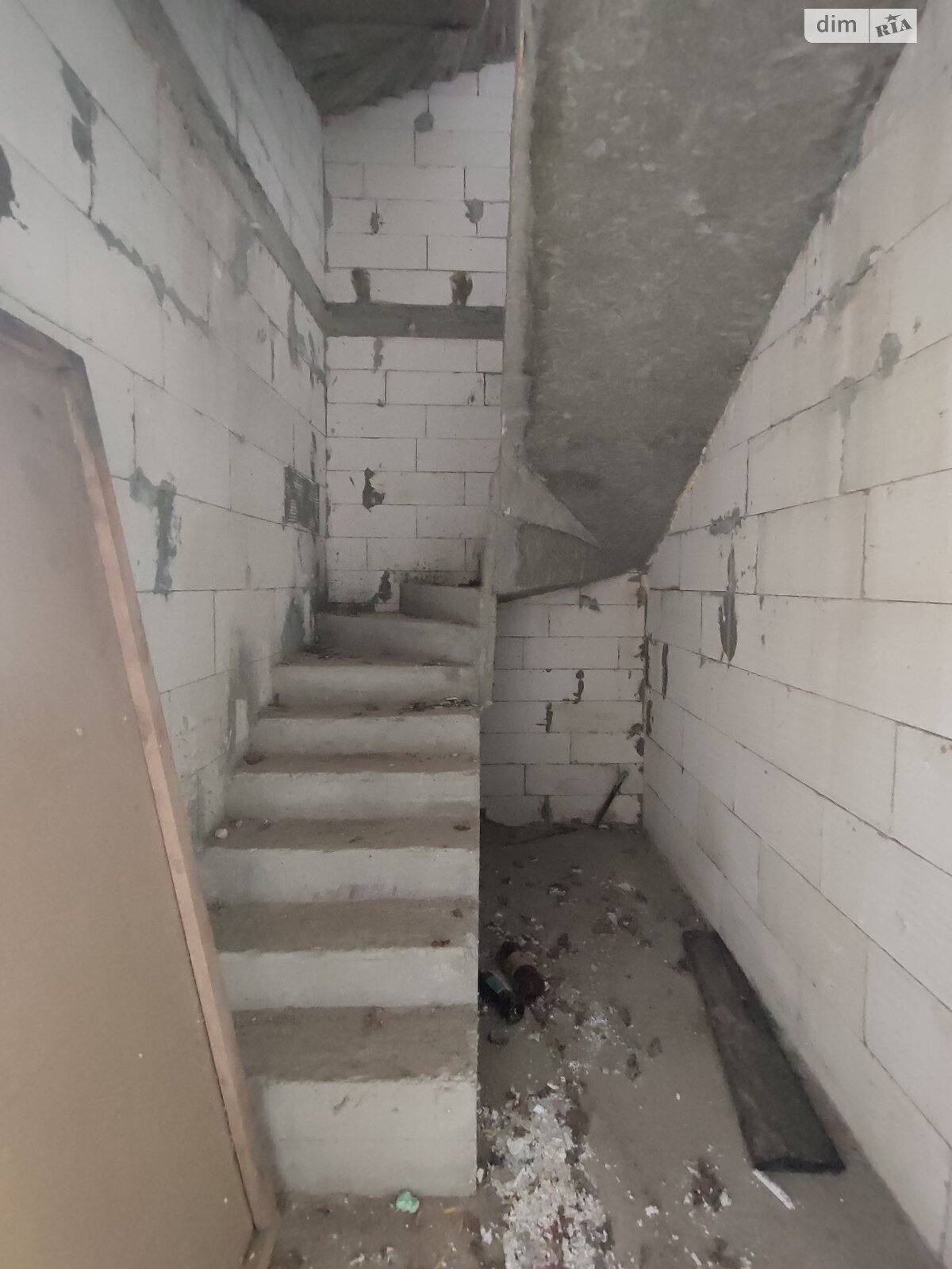 двухэтажный таунхаус, 130 кв. м, газобетон. Продажа в Буче фото 1