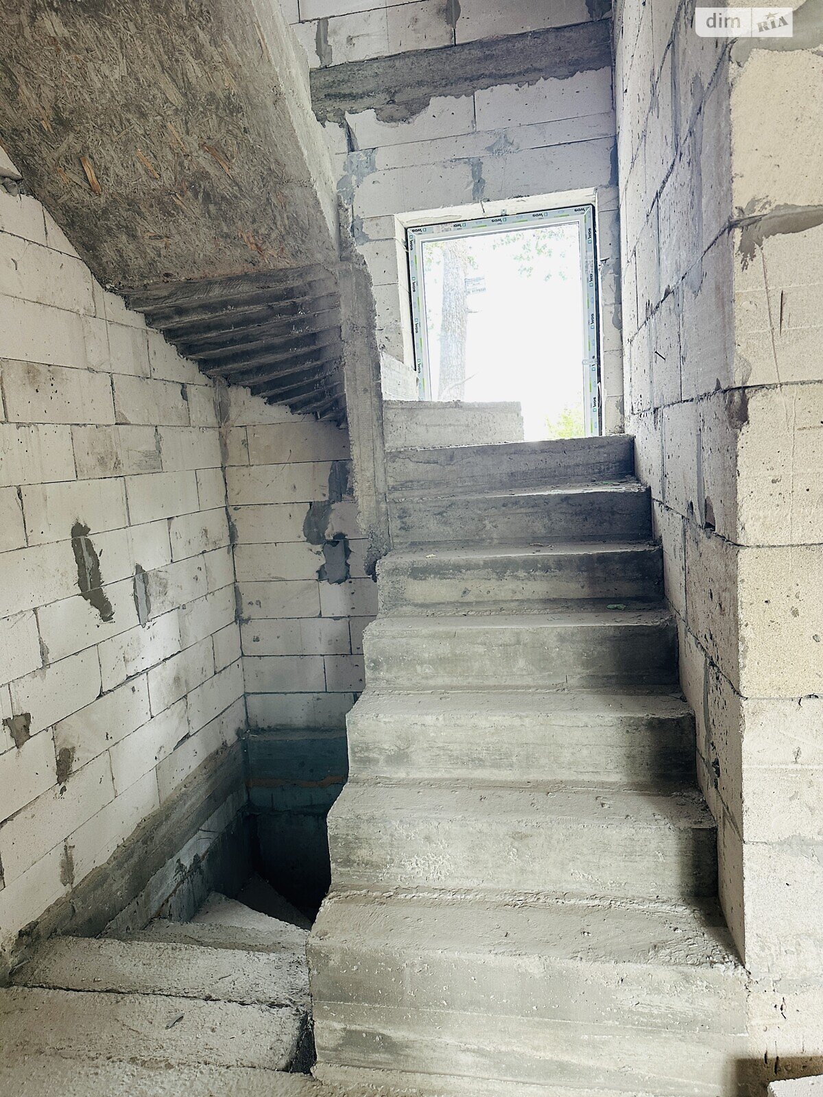 двухэтажный таунхаус, 116 кв. м, газобетон. Продажа в Буче фото 1