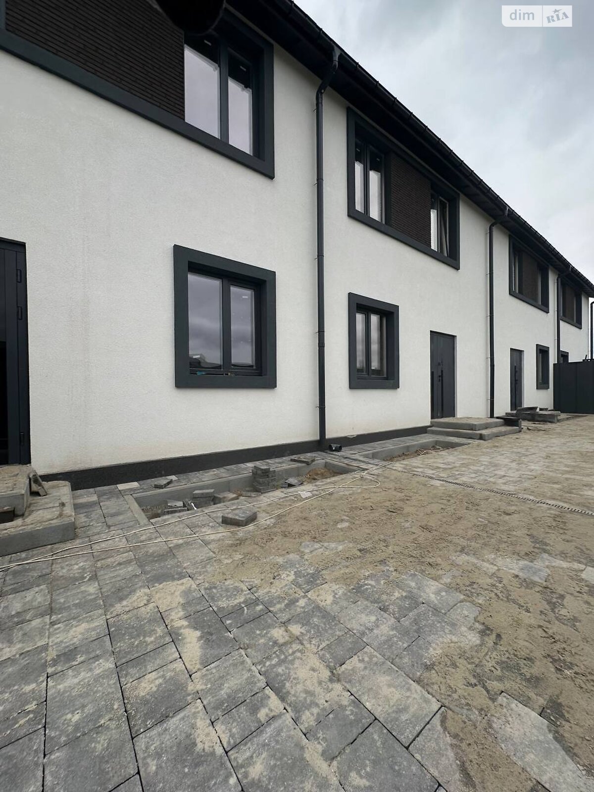 двухэтажный таунхаус, 85 кв. м, кирпич. Продажа в Буче фото 1