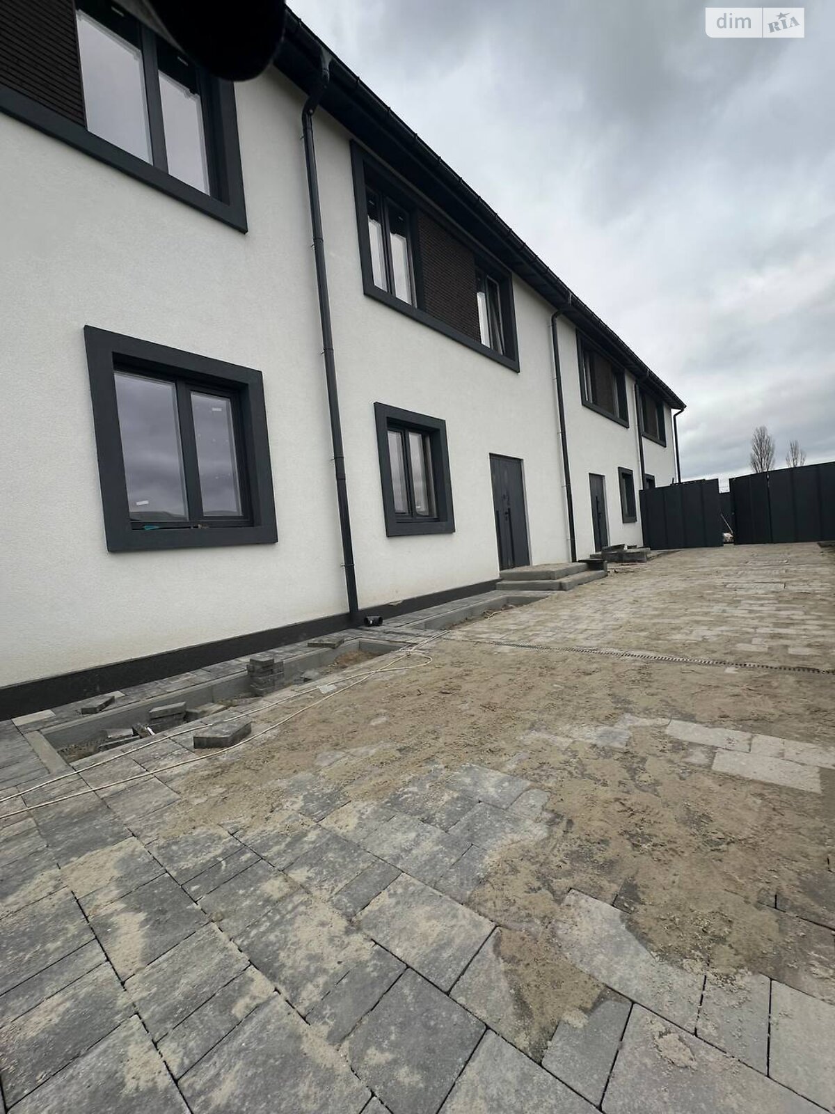 двухэтажный таунхаус, 85 кв. м, кирпич. Продажа в Буче фото 1