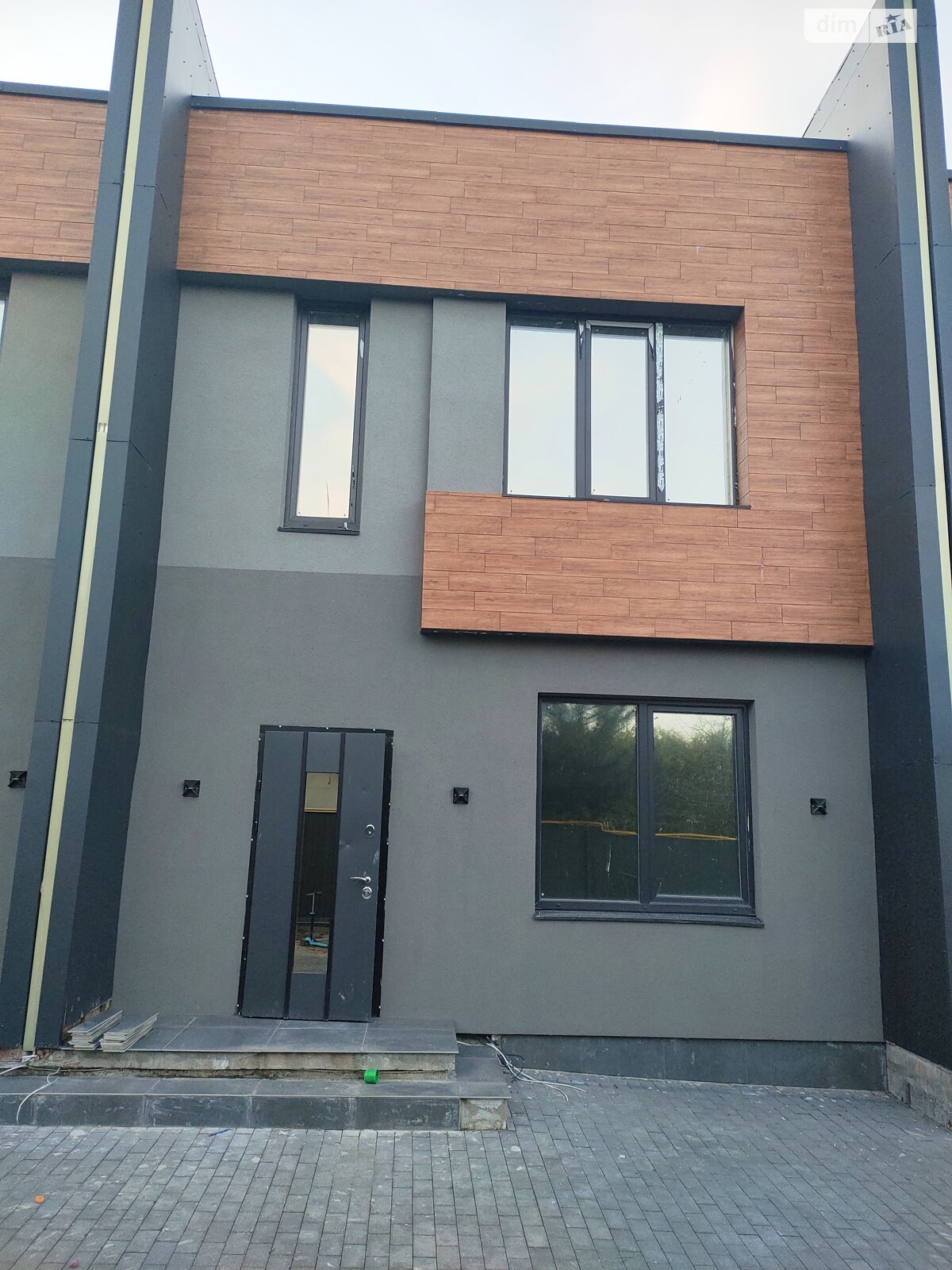 двоповерховий таунхаус, 106.8 кв. м, цегла. Продаж у Бучі фото 1 двоповерховий таунхаус, 106.8 кв. м, цегла. Продаж у Бучі фото 1