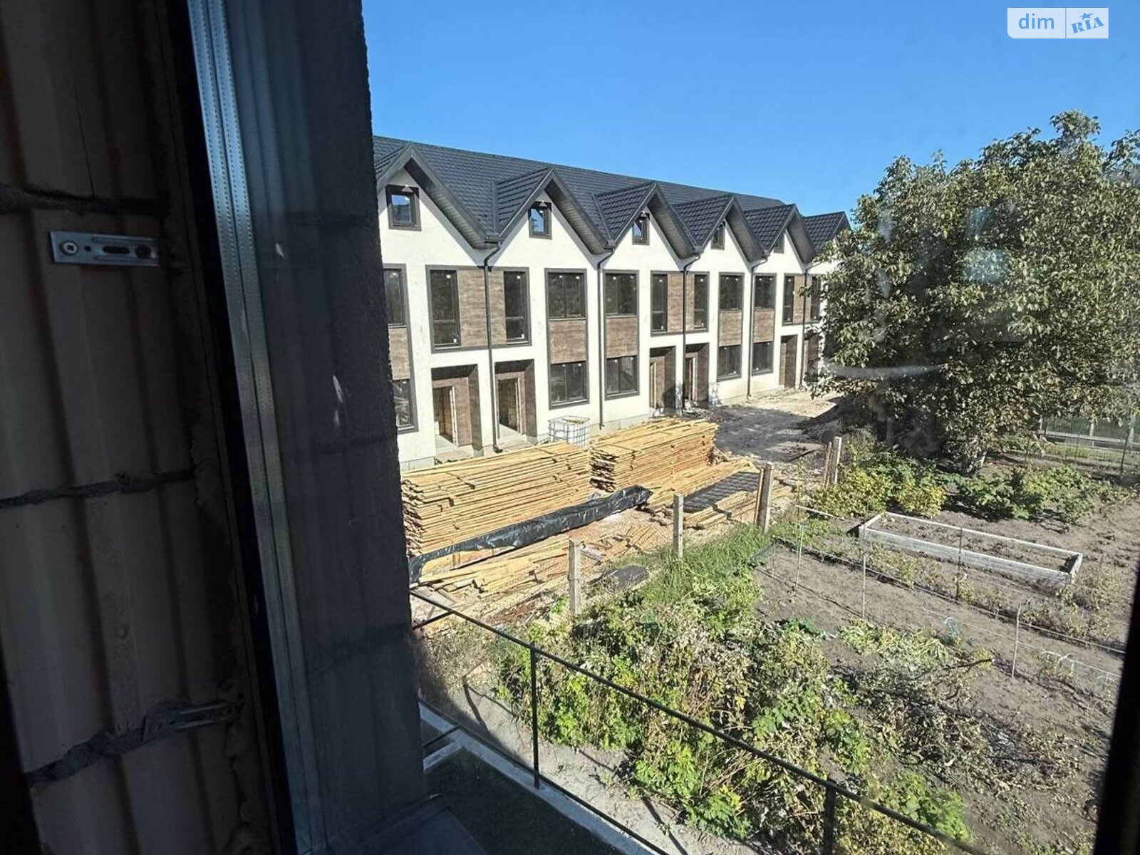 двухэтажный таунхаус, 84 кв. м, кирпич. Продажа в Буче фото 1 двухэтажный таунхаус, 84 кв. м, кирпич. Продажа в Буче фото 1