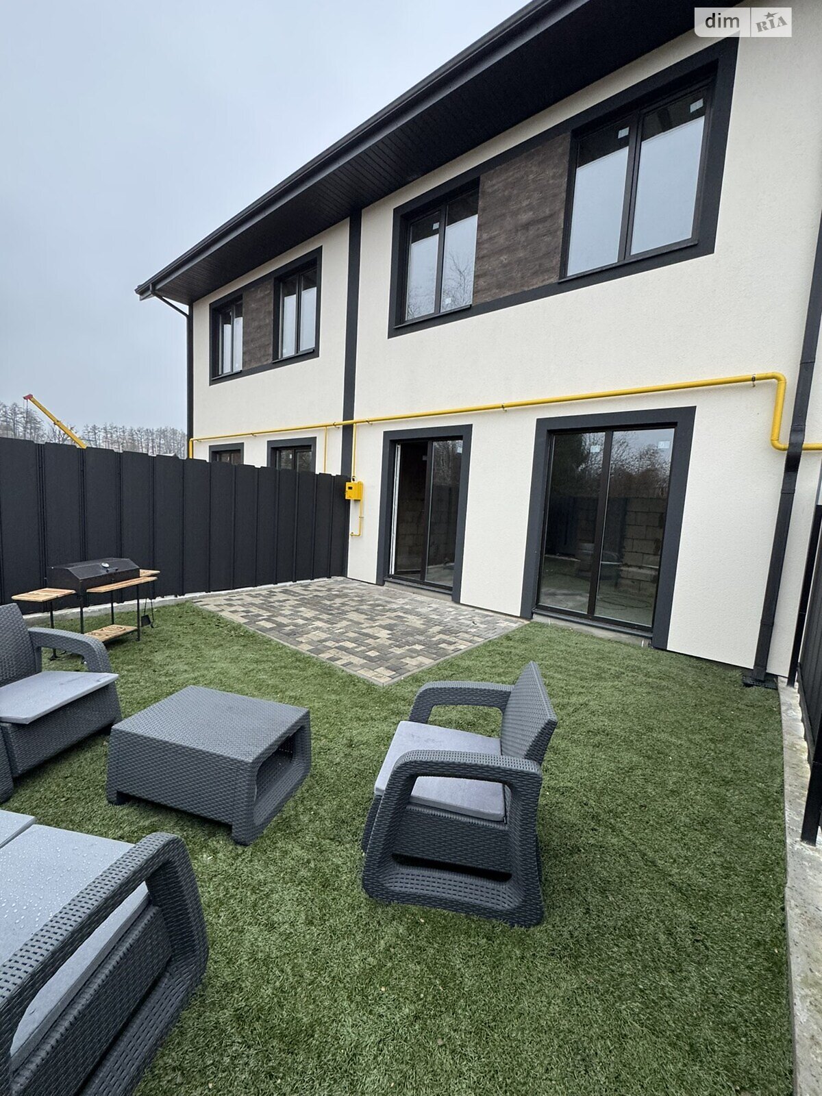 двухэтажный таунхаус, 110.3 кв. м, керамический блок. Продажа в Буче фото 1 двухэтажный таунхаус, 110.3 кв. м, керамический блок. Продажа в Буче фото 1