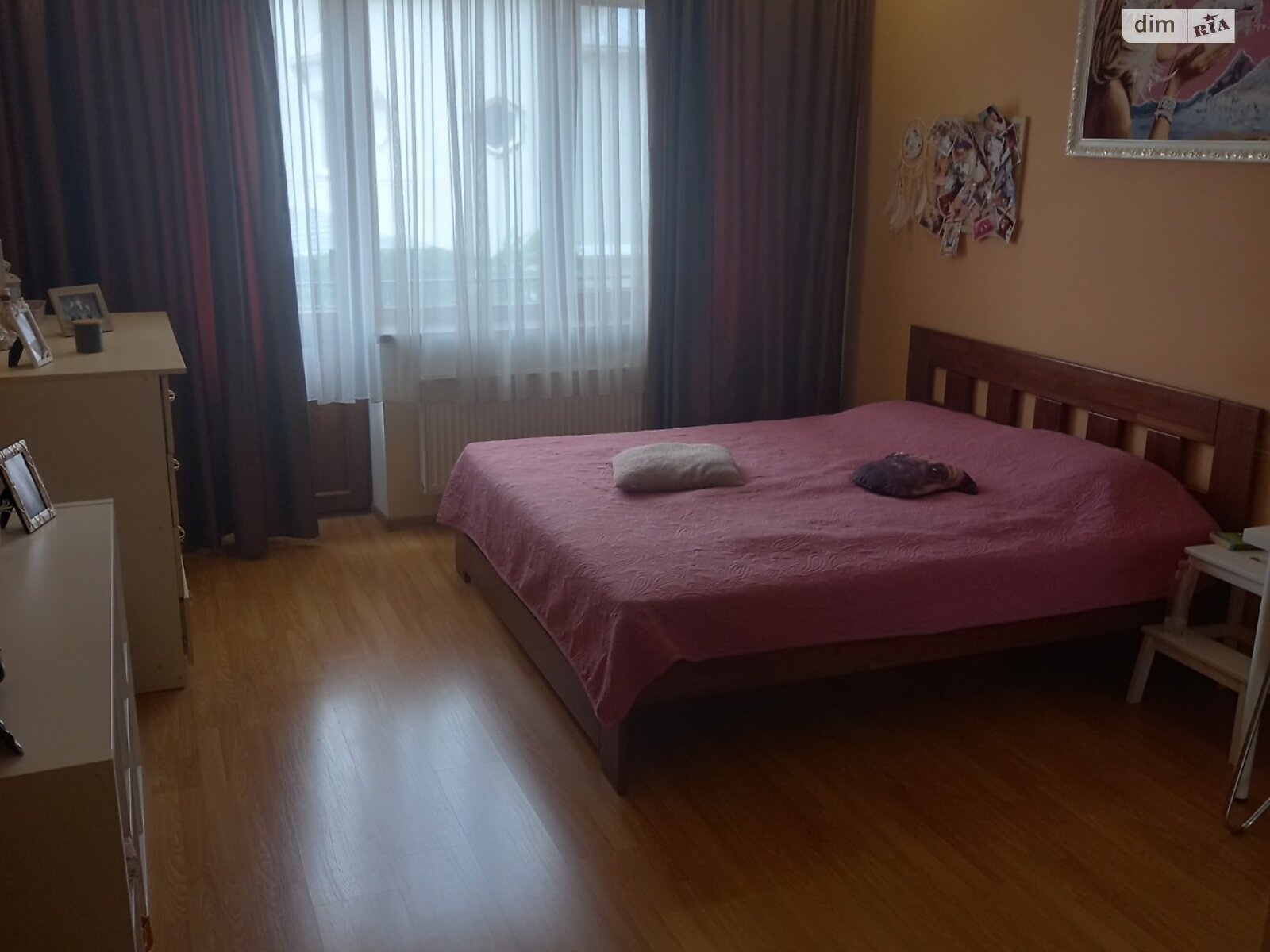 трехэтажный таунхаус, 201 кв. м, кирпич. Продажа в Чагоре район Чагор Глыбоцкий фото 1 трехэтажный таунхаус, 201 кв. м, кирпич. Продажа в Чагоре район Чагор Глыбоцкий фото 1