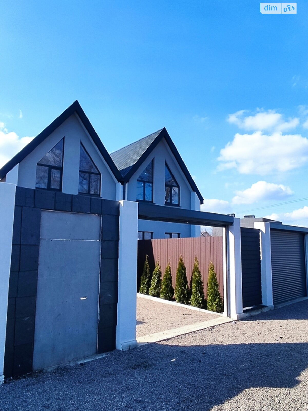двоповерховий таунхаус, 104 кв. м, цегла. Продаж в Чернігові, район Деснянський фото 1 двоповерховий таунхаус, 104 кв. м, цегла. Продаж в Чернігові, район Деснянський фото 1