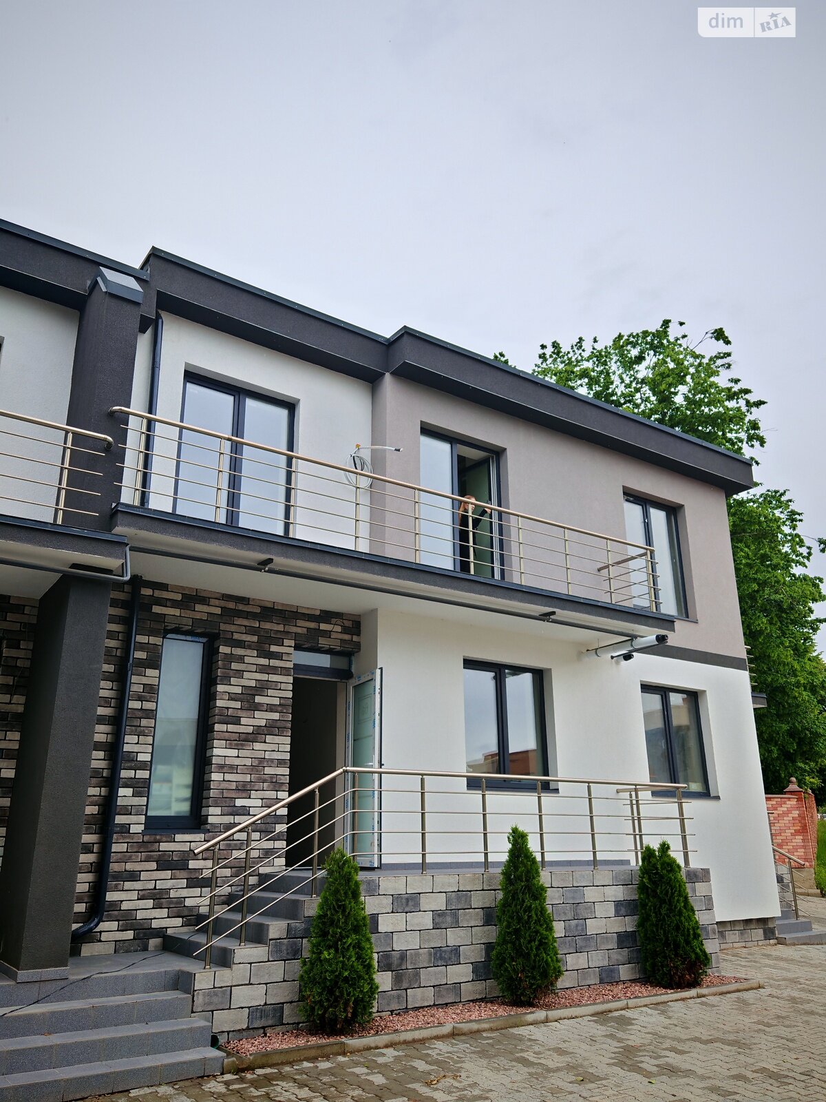двоповерховий таунхаус, 150 кв. м, кирпич. Продаж в Чернівцях, район Шевченківський фото 1 двоповерховий таунхаус, 150 кв. м, кирпич. Продаж в Чернівцях, район Шевченківський фото 1