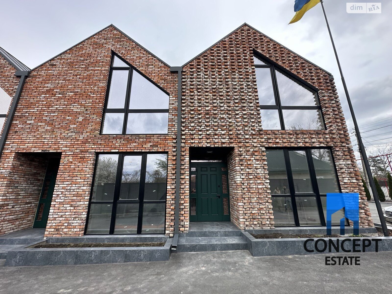 двухэтажный таунхаус, 114 кв. м, кирпич. Продажа в Днепре район Диевка-2 фото 1 двухэтажный таунхаус, 114 кв. м, кирпич. Продажа в Днепре район Диевка-2 фото 1