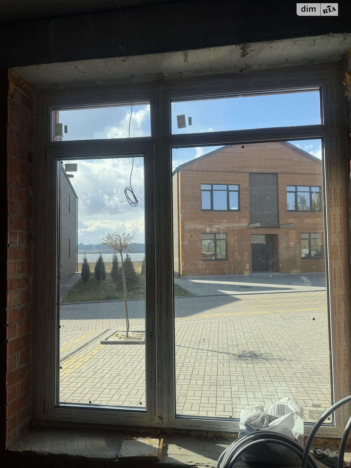 двухэтажный таунхаус, 134.5 кв. м, кирпич. Продажа в Днепре район Самарский фото 1 двухэтажный таунхаус, 134.5 кв. м, кирпич. Продажа в Днепре район Самарский фото 1